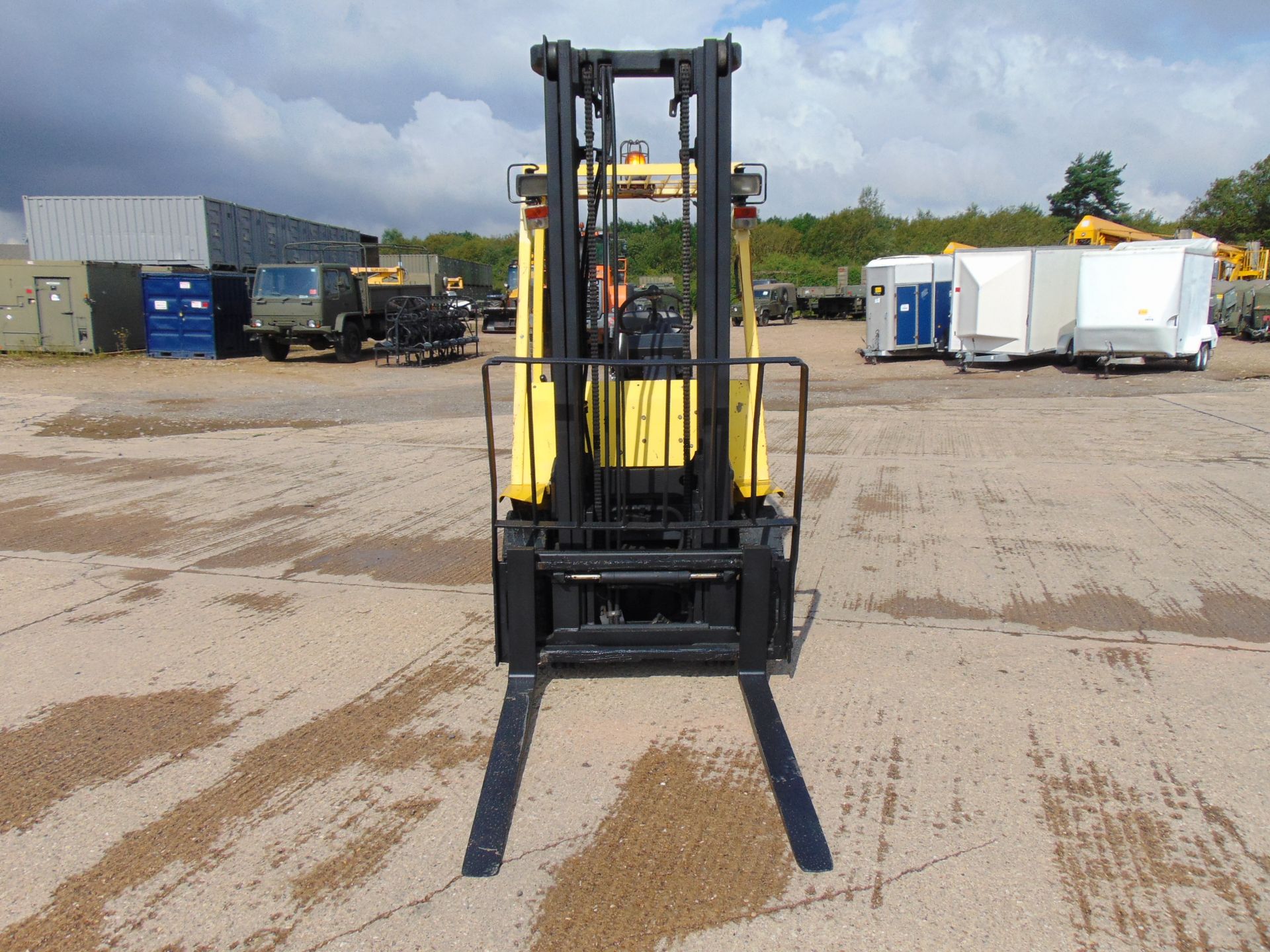 Hyster H2.50XM Counter Balance Diesel Forklift C/W Side Shift - Image 2 of 16