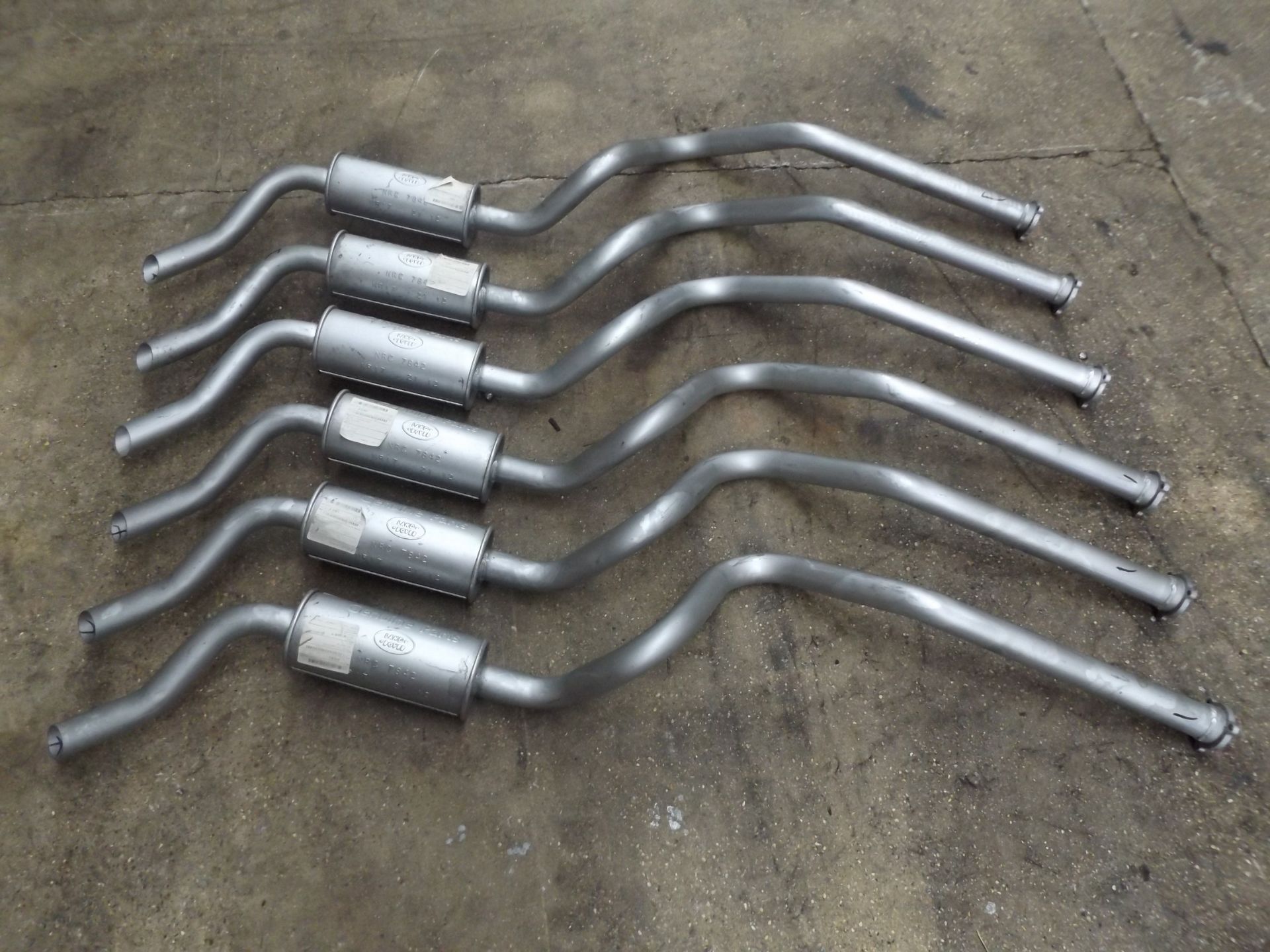 6 x Land Rover NRC7842 Rear Tailpipe and Silencer