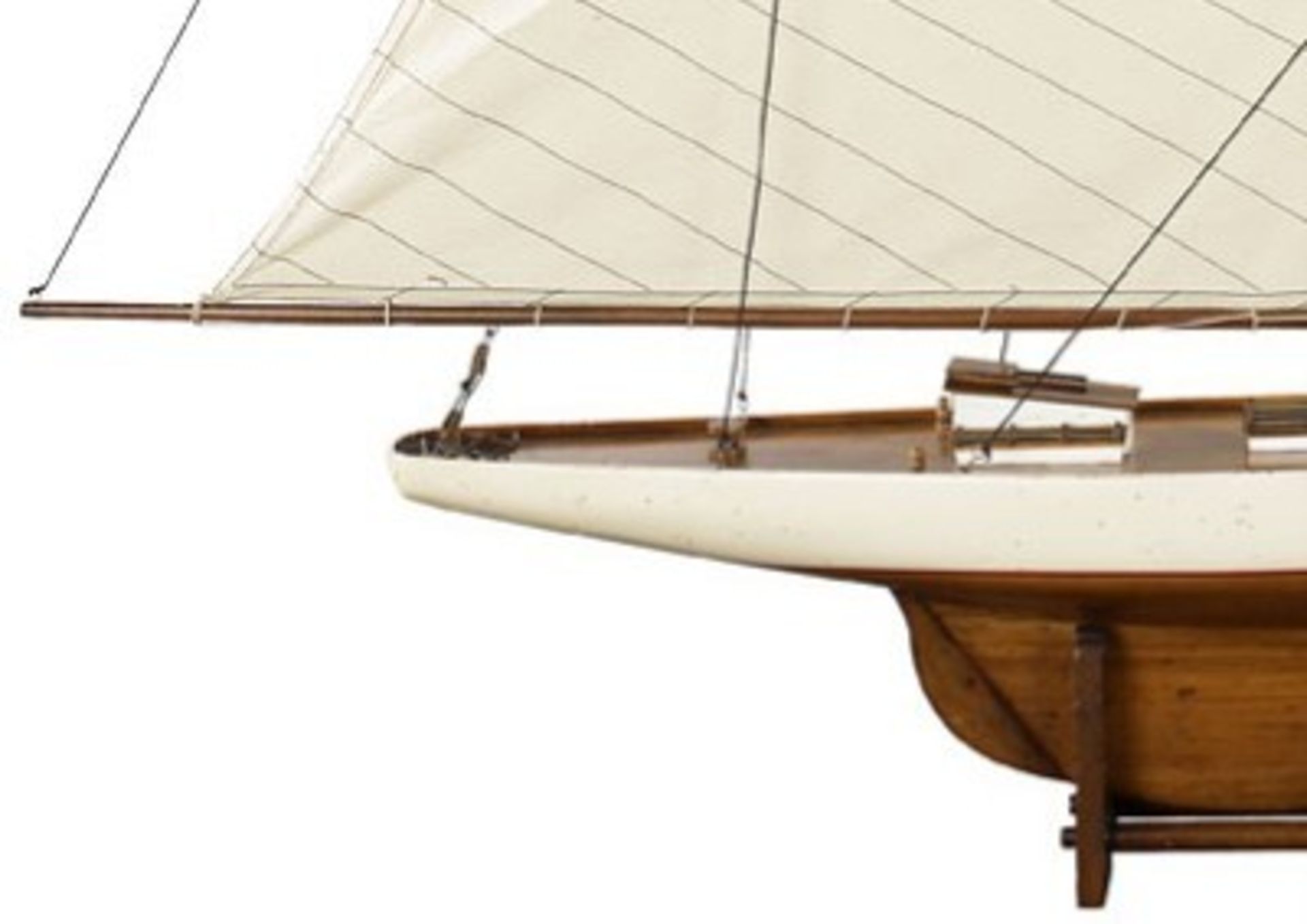 America's Cup Columbia 1901 Racing Yacht Detailed Scale Model - Image 3 of 7