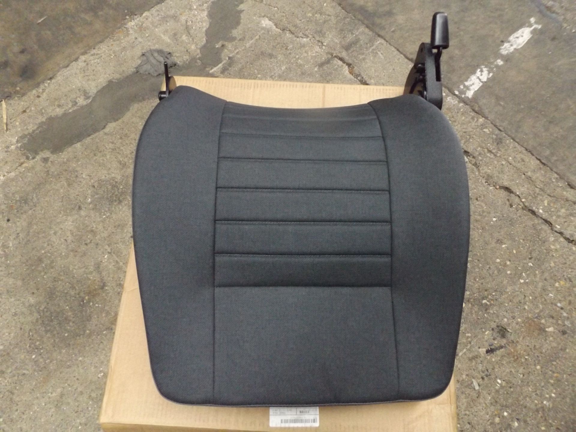 2 x Land Rover Wolf/WMIK Seat Backs - Image 2 of 6