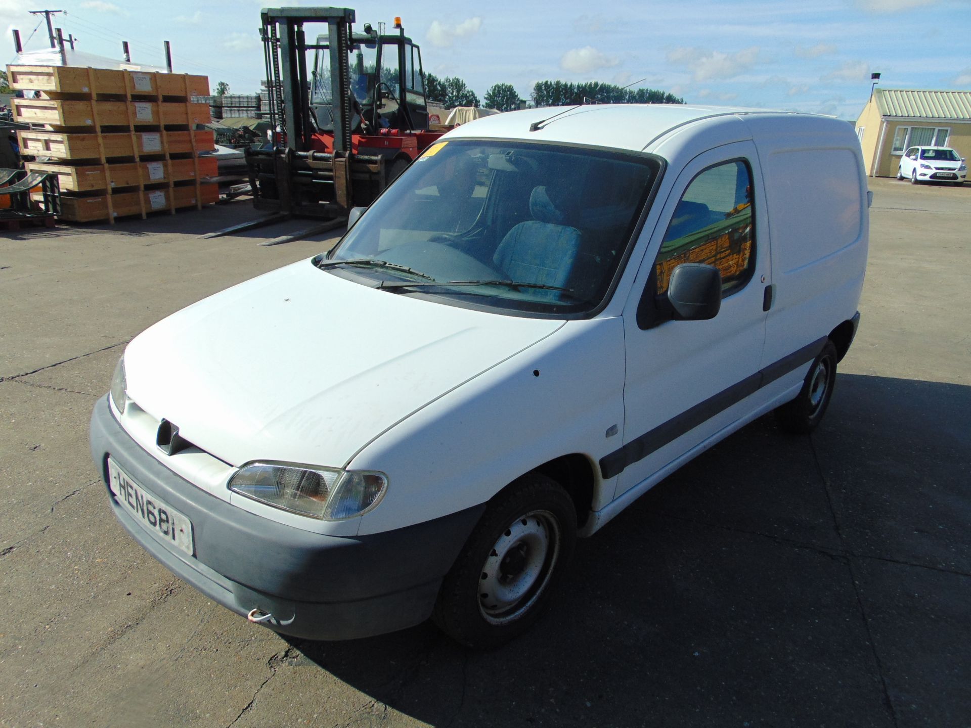 Peugeot Partner Van - Image 3 of 19