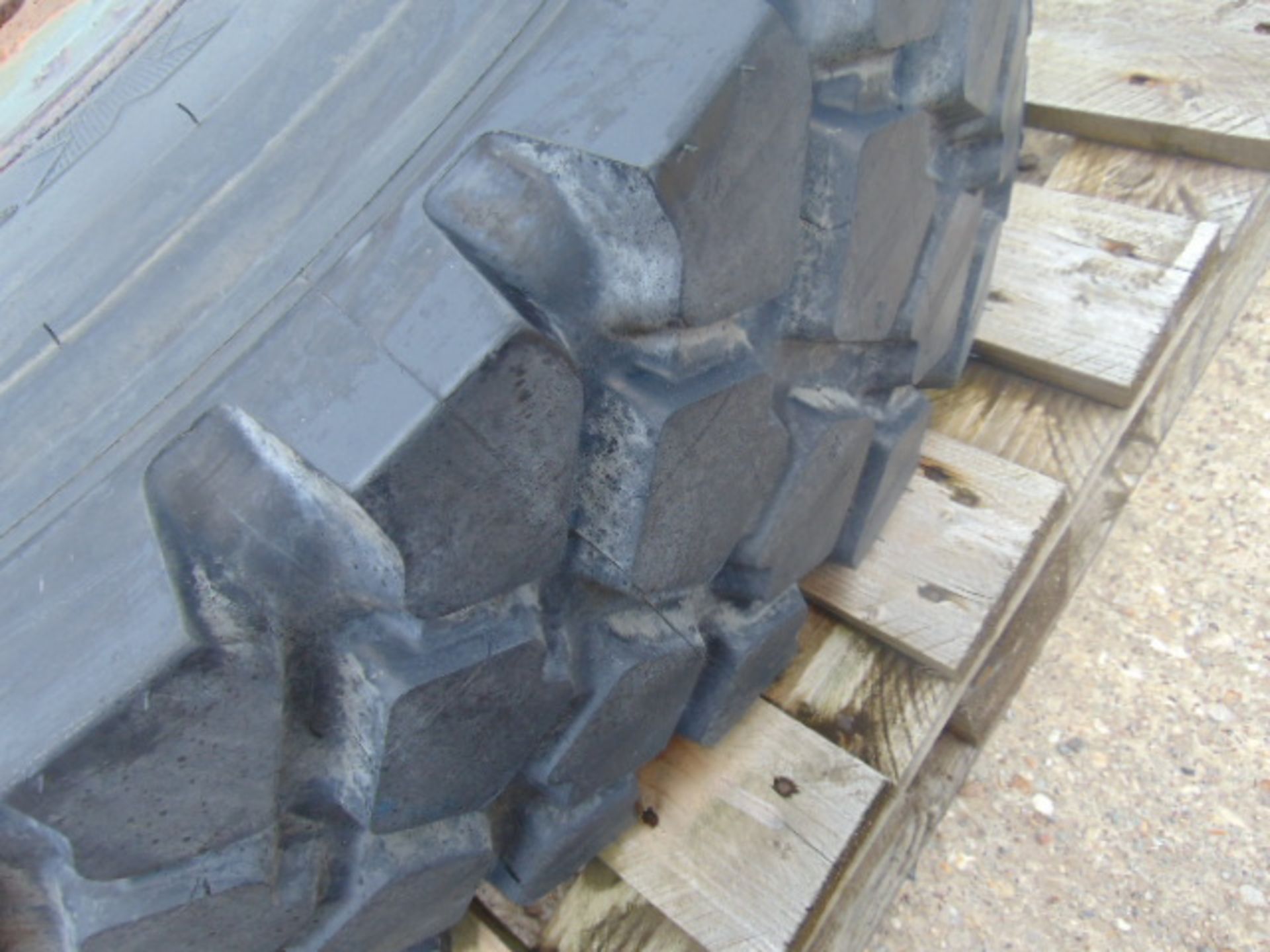 Michelin XZL 12.00 R20 Tyre complete with 8 Stud Wheel Rim - Unused with Bobbles - Image 6 of 9