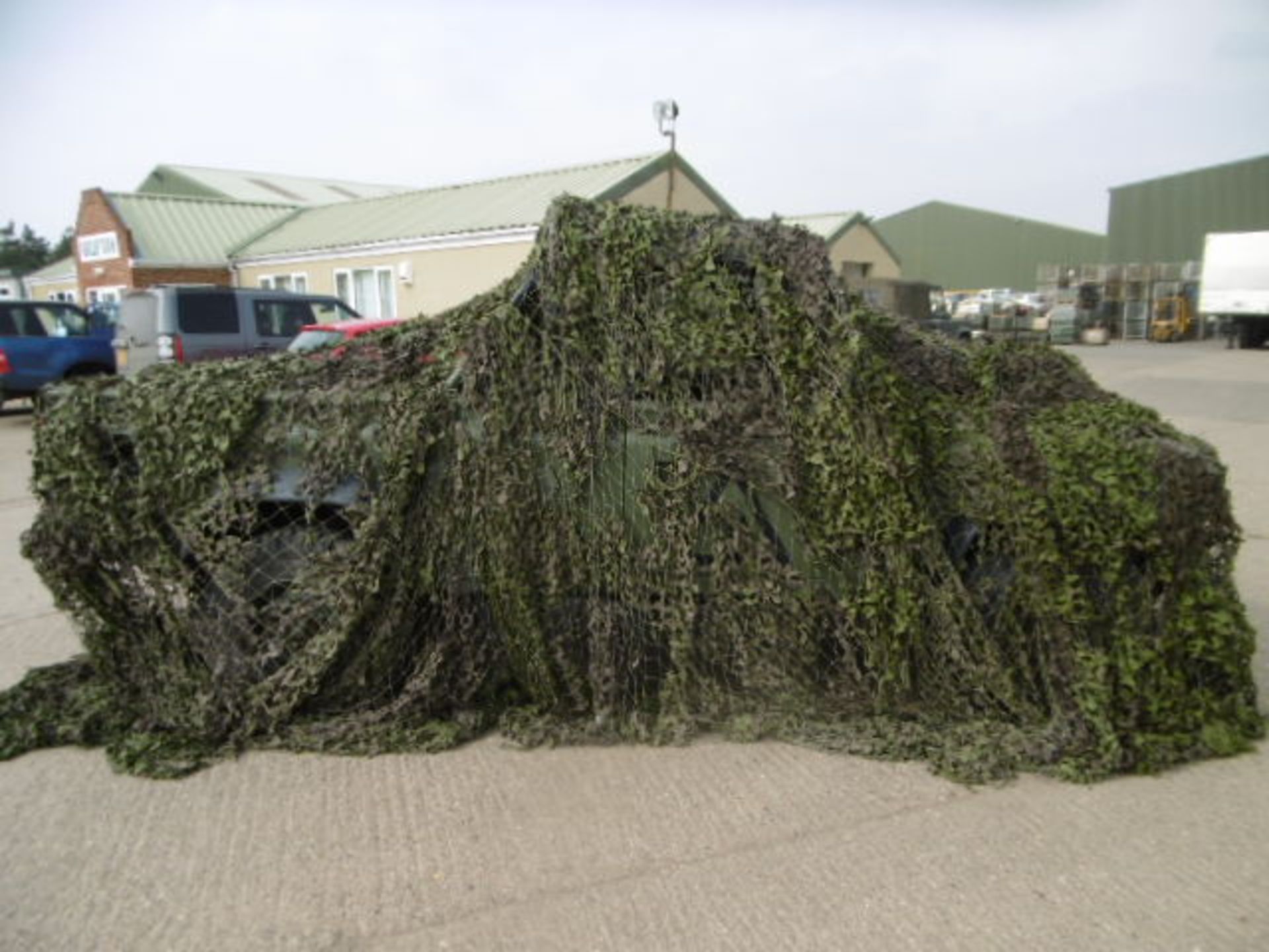 Camouflaged Woodland Netting - Image 2 of 4