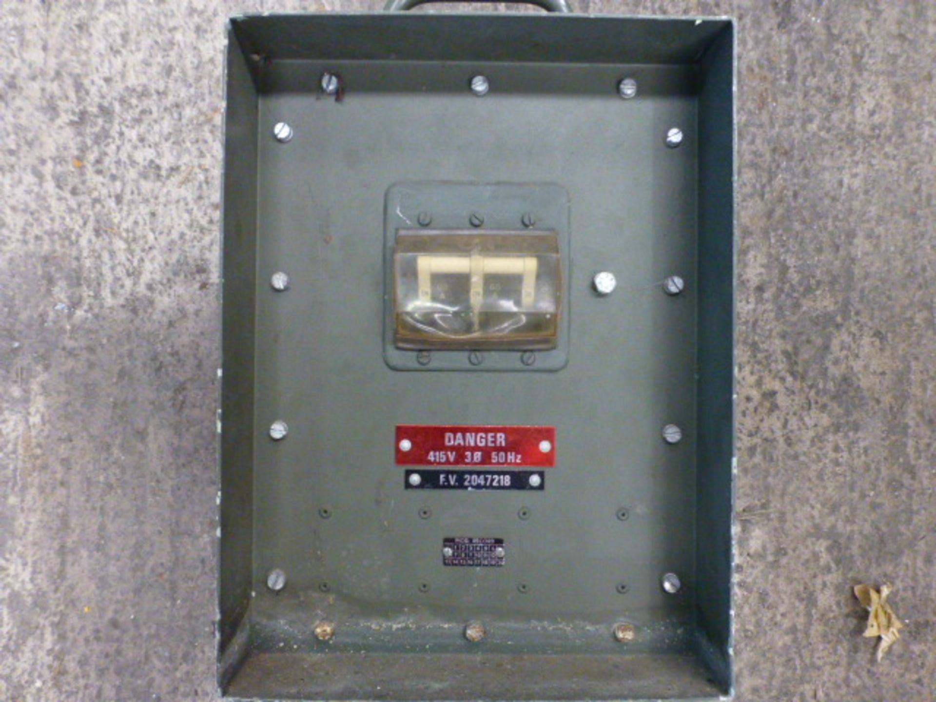 FV Adaptor Box P/No FV2047218 - Image 3 of 5