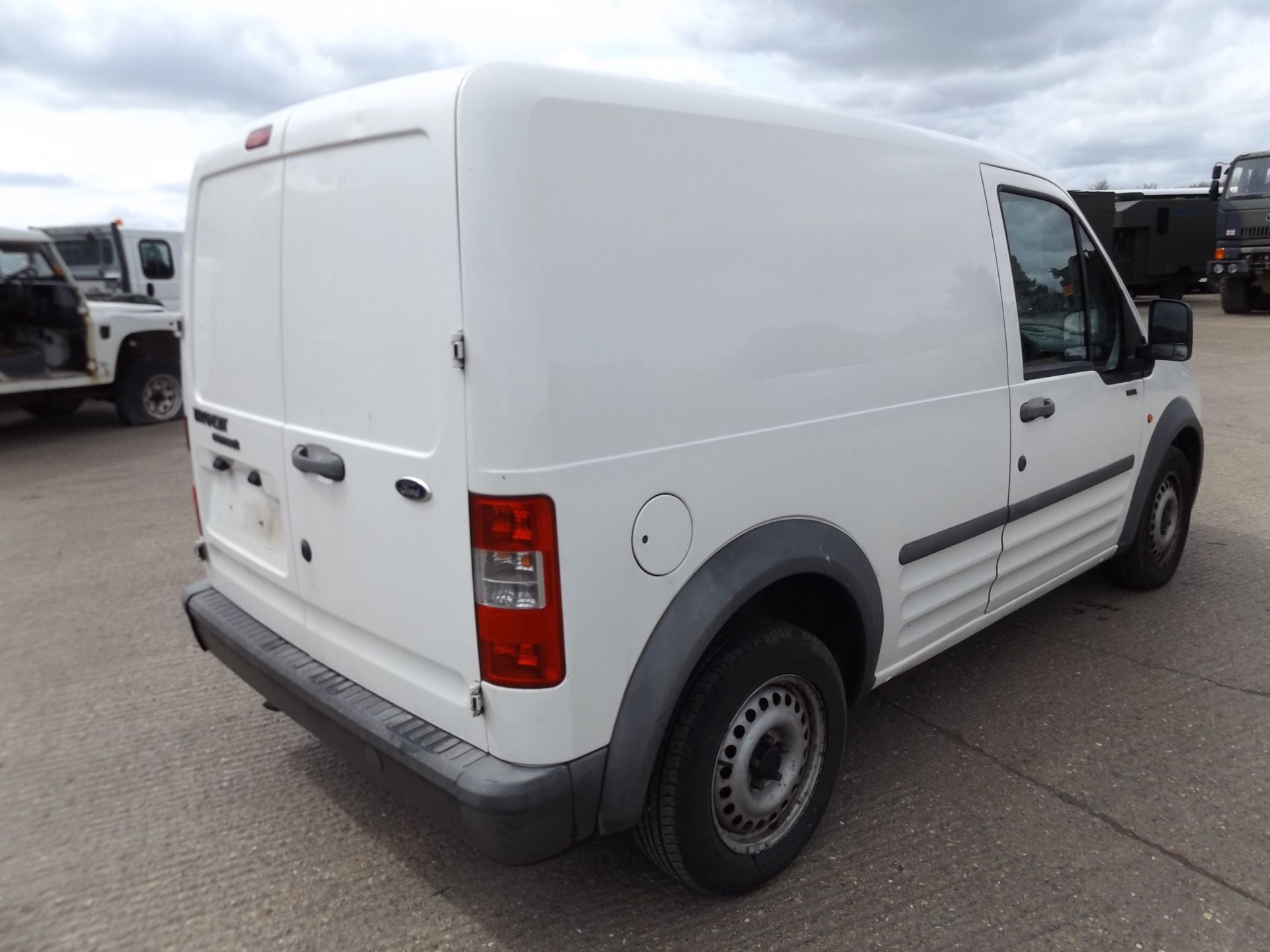 Ford Transit Connect T200L Panel Van - Image 7 of 16