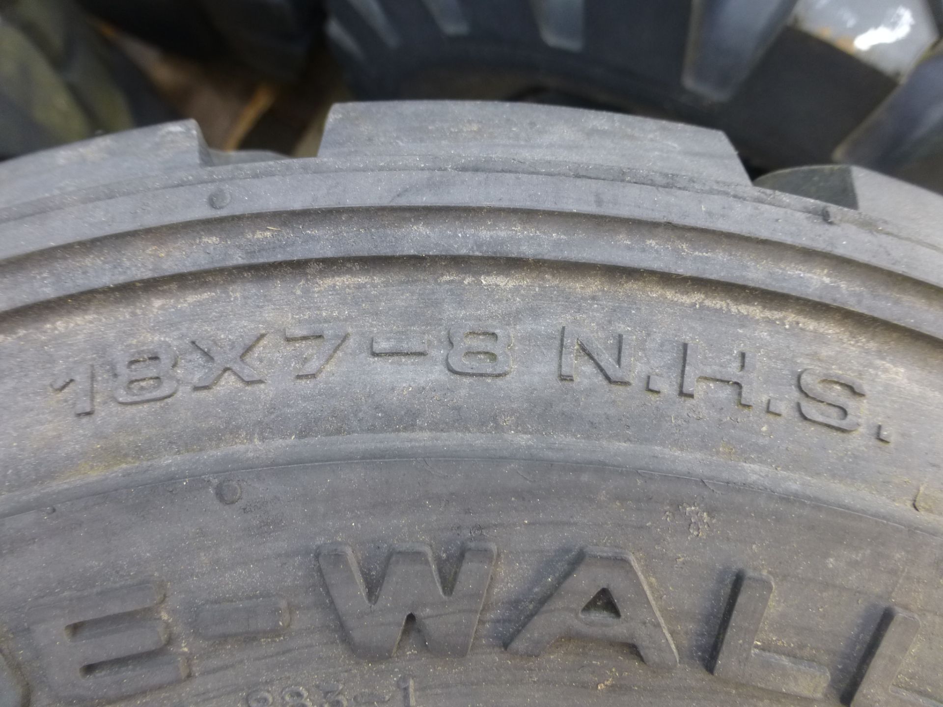 14 x Mixed 18x7-8 Continental and Widewall Tyres - Image 6 of 8