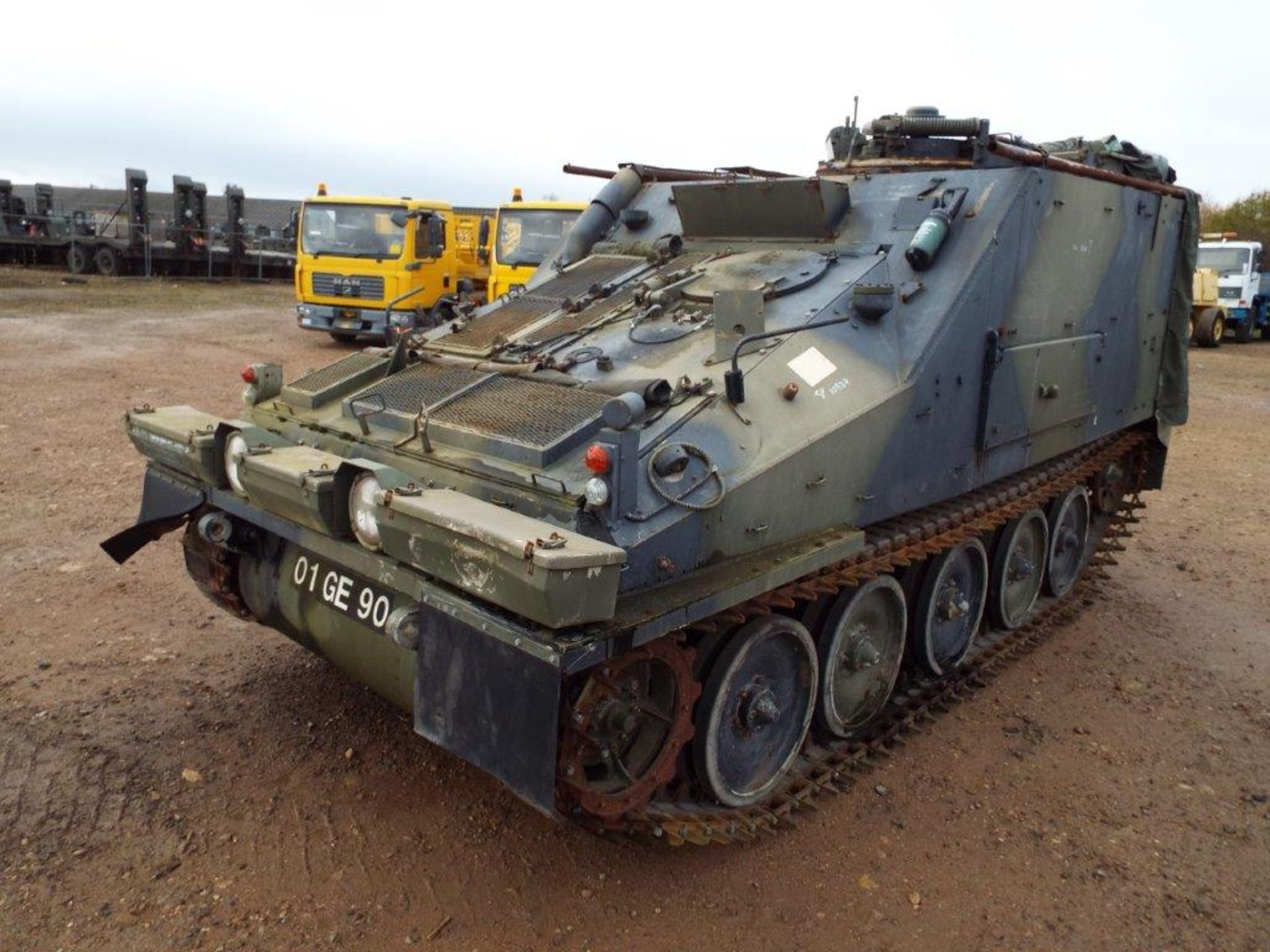 CVRT (Combat Vehicle Reconnaissance Tracked) FV105 Sultan Armoured Personnel Carrier - Bild 3 aus 27