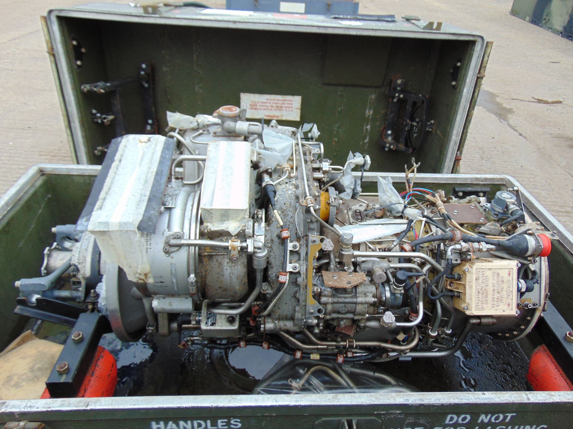 Rolls Royce Gem Jet Engine complete with Transportation Cradle - Bild 8 aus 8