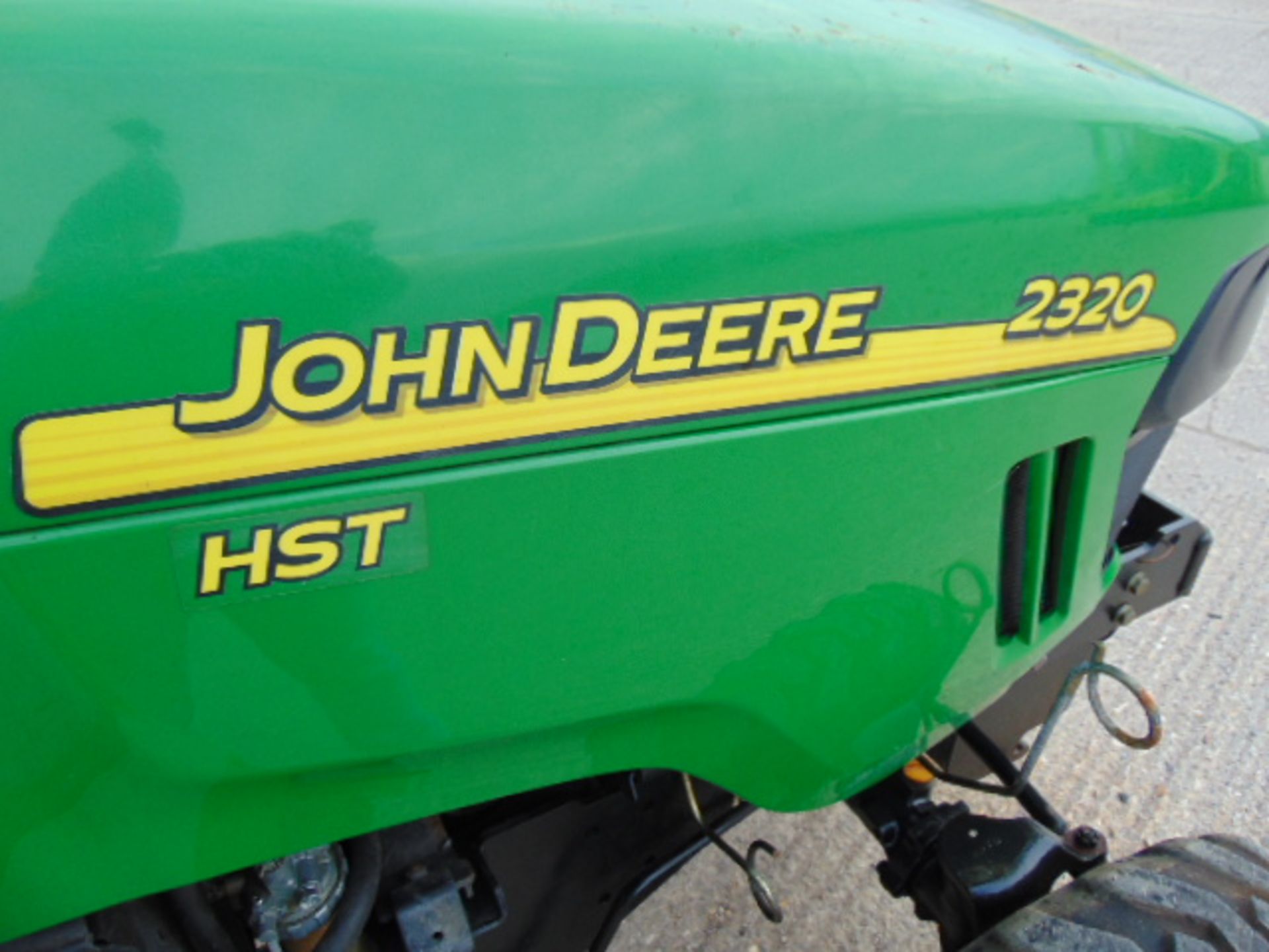 John Deere 2320HST 4WD Tractor - Bild 23 aus 24