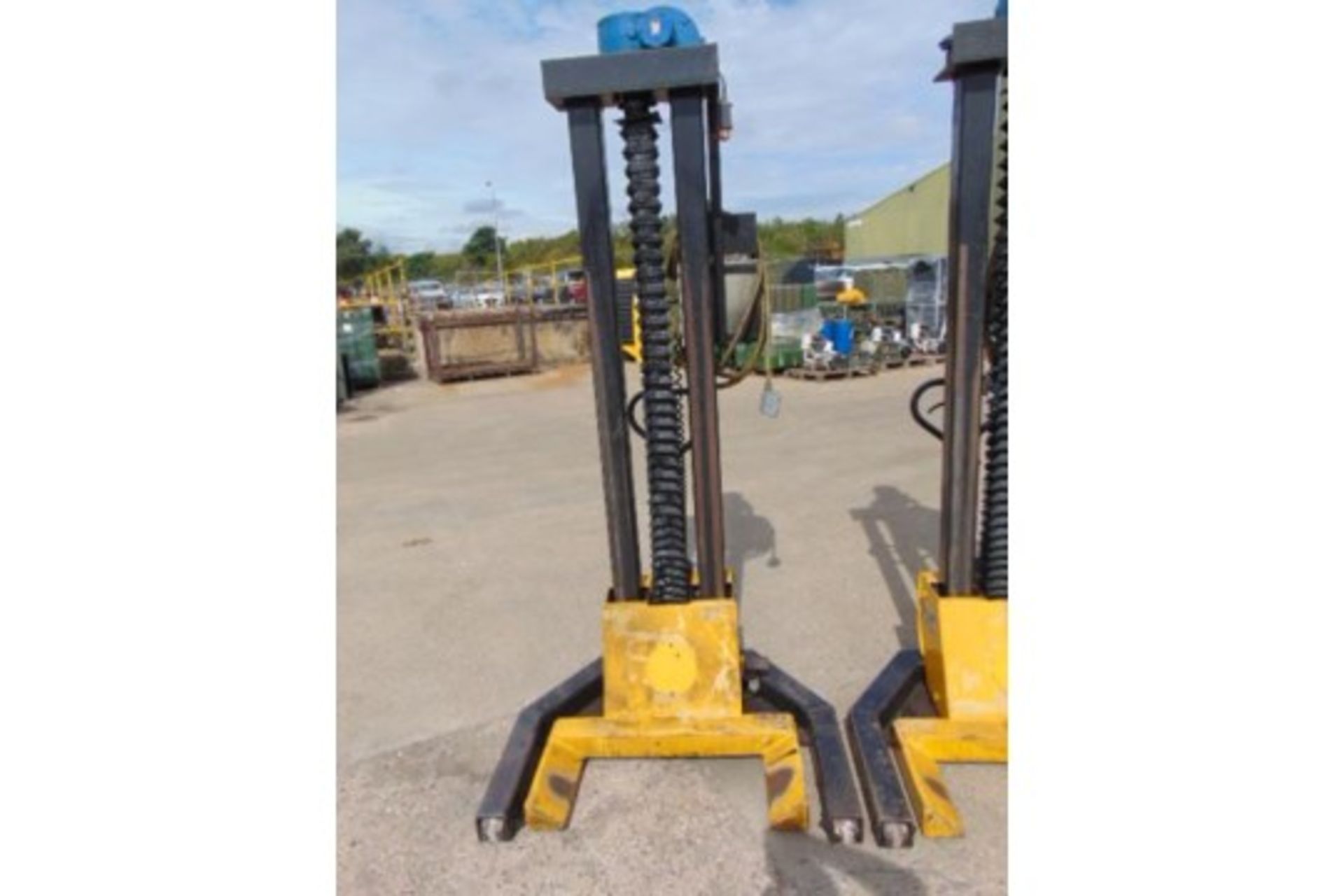 Set of 4 Somers 4T Mobile Column Vehicle Lifts (4T Per Column) - Image 13 of 18