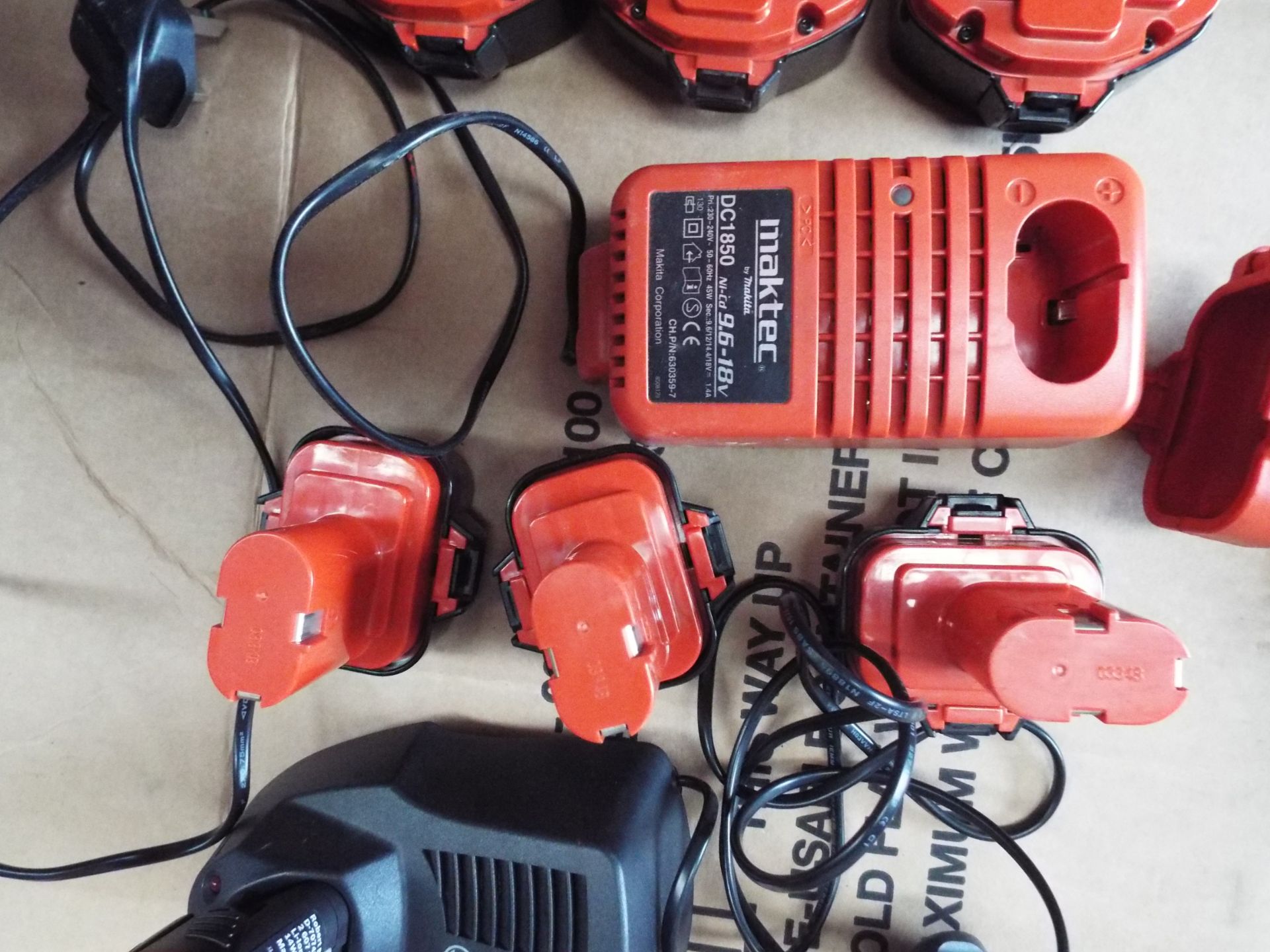 Mixed Stillage of Power Tools consisting of Drills, Batteries and Chargers - Image 6 of 7