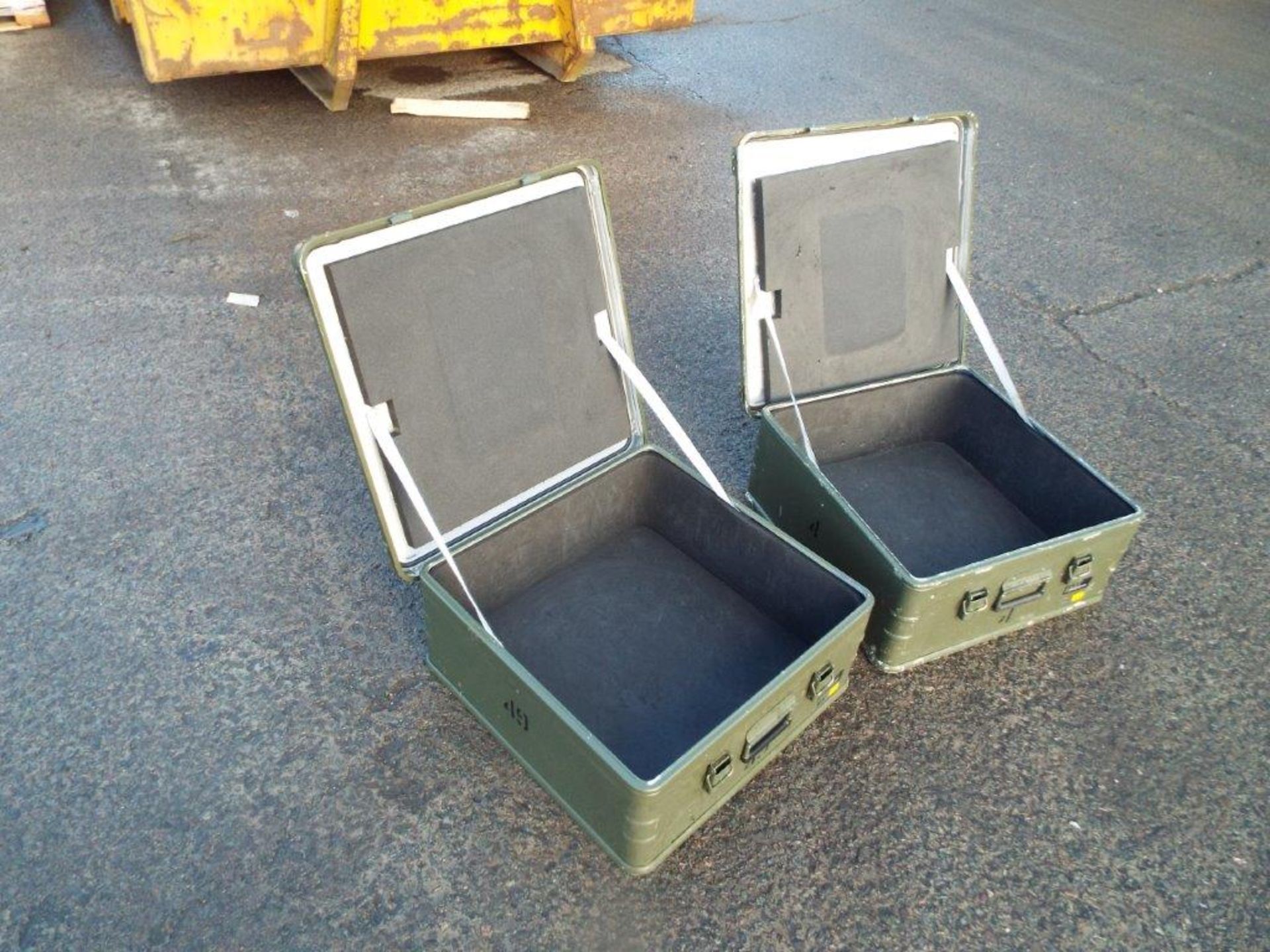 2 x Heavy Duty Zarges Aluminium Cases - Image 2 of 7