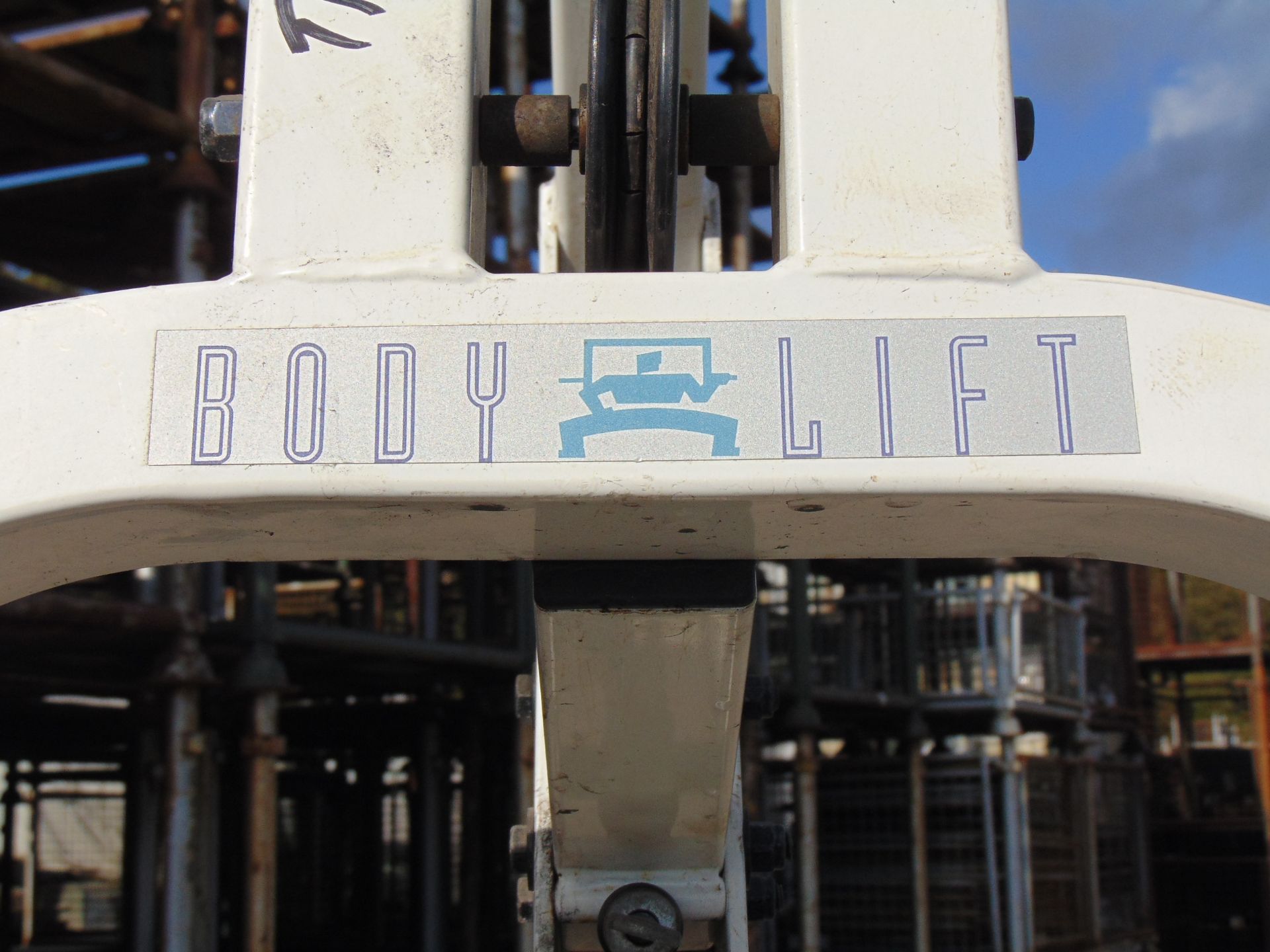 Body Lift Exercise Machine - Image 8 of 10