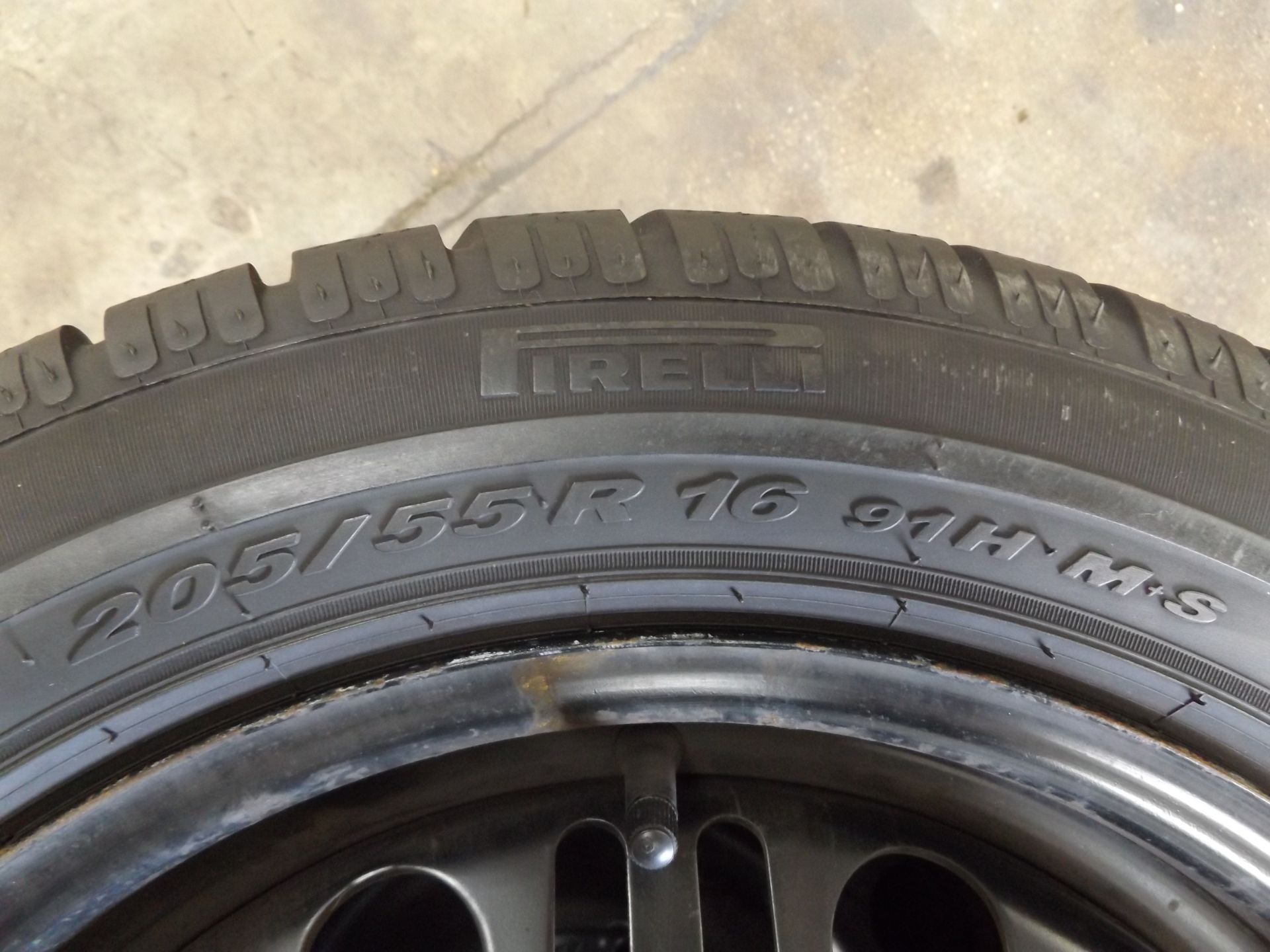 4 x Pirelli Sottozero 205/55R 16 Winter Tyres complete with 5 Stud Rims - Image 3 of 7