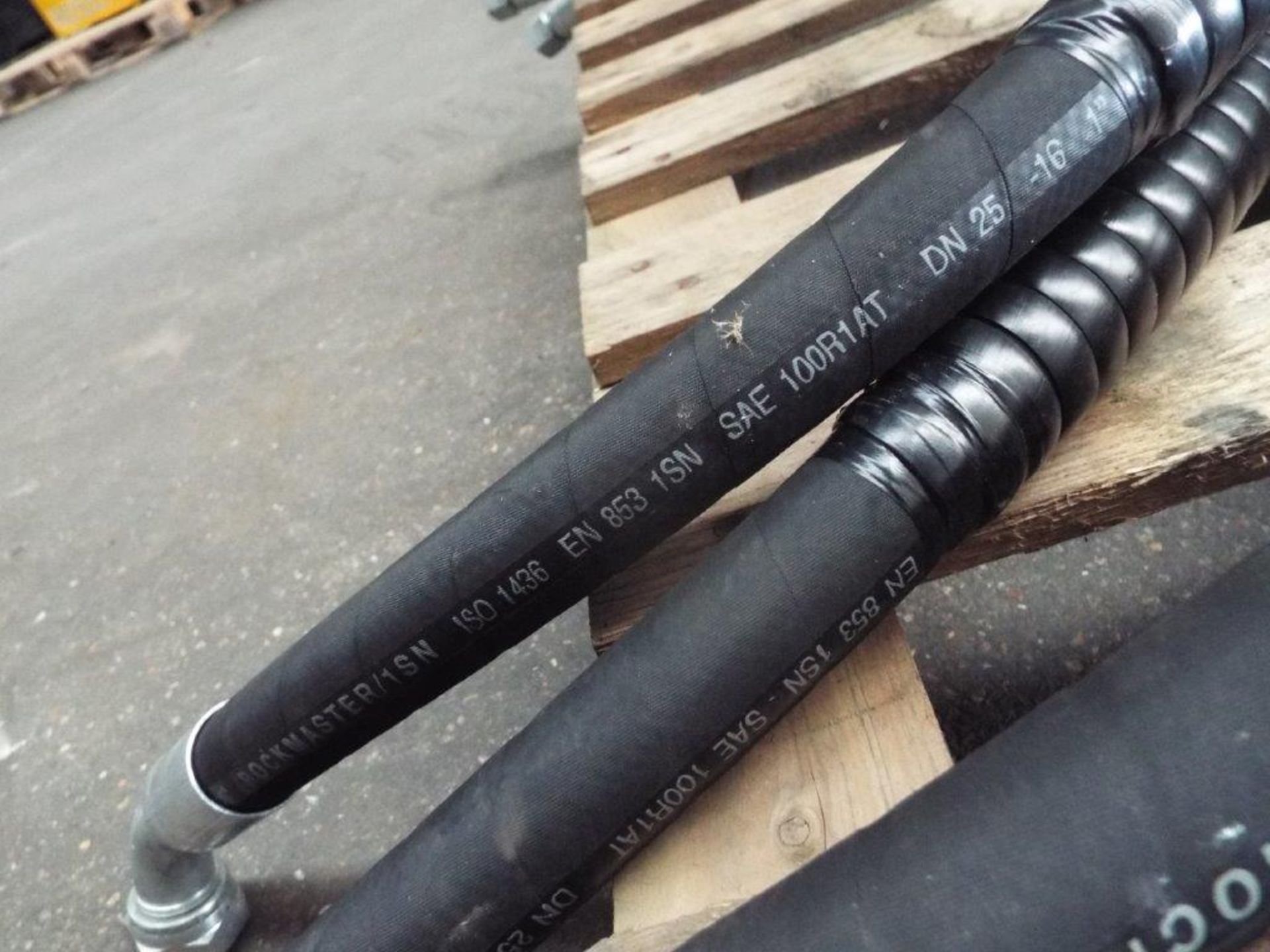 12 x 1" Hydraulic Hoses - Bild 4 aus 5