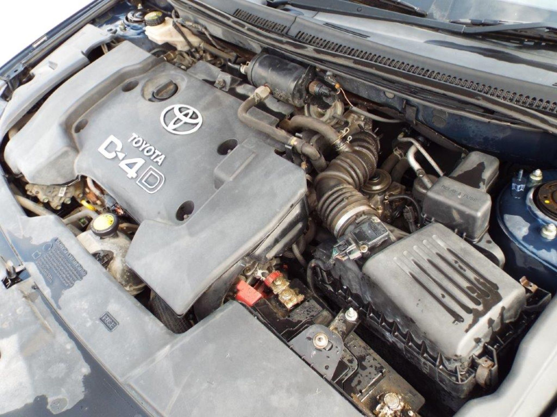 Toyota Avensis 2.0 D4D - Bild 16 aus 19