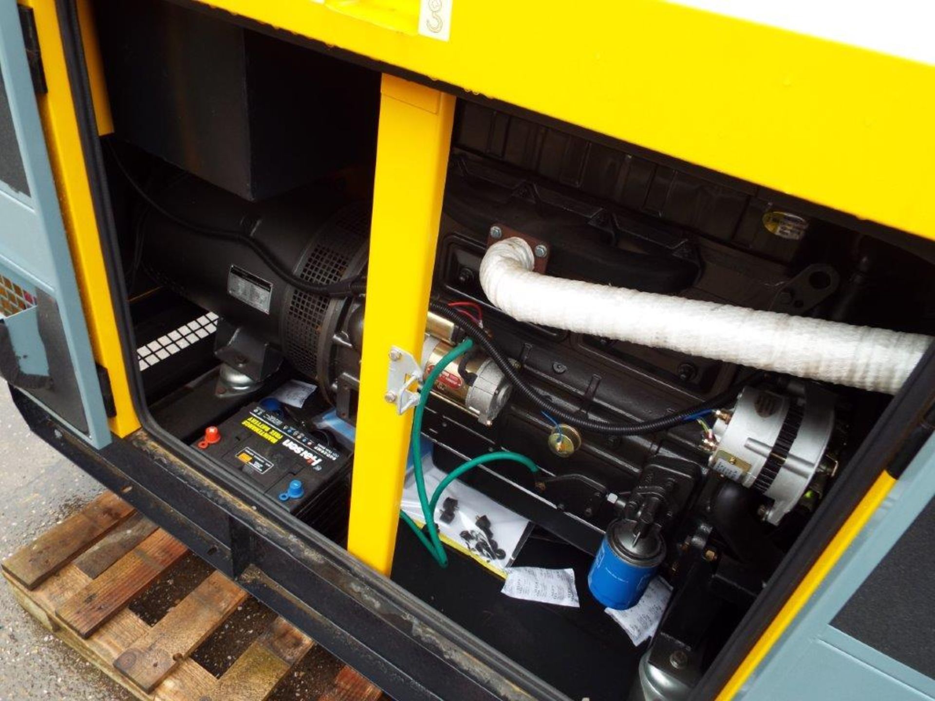 UNISSUED WITH TEST HOURS ONLY 40 KVA 3 Phase Silent Diesel Generator Set - Image 9 of 19