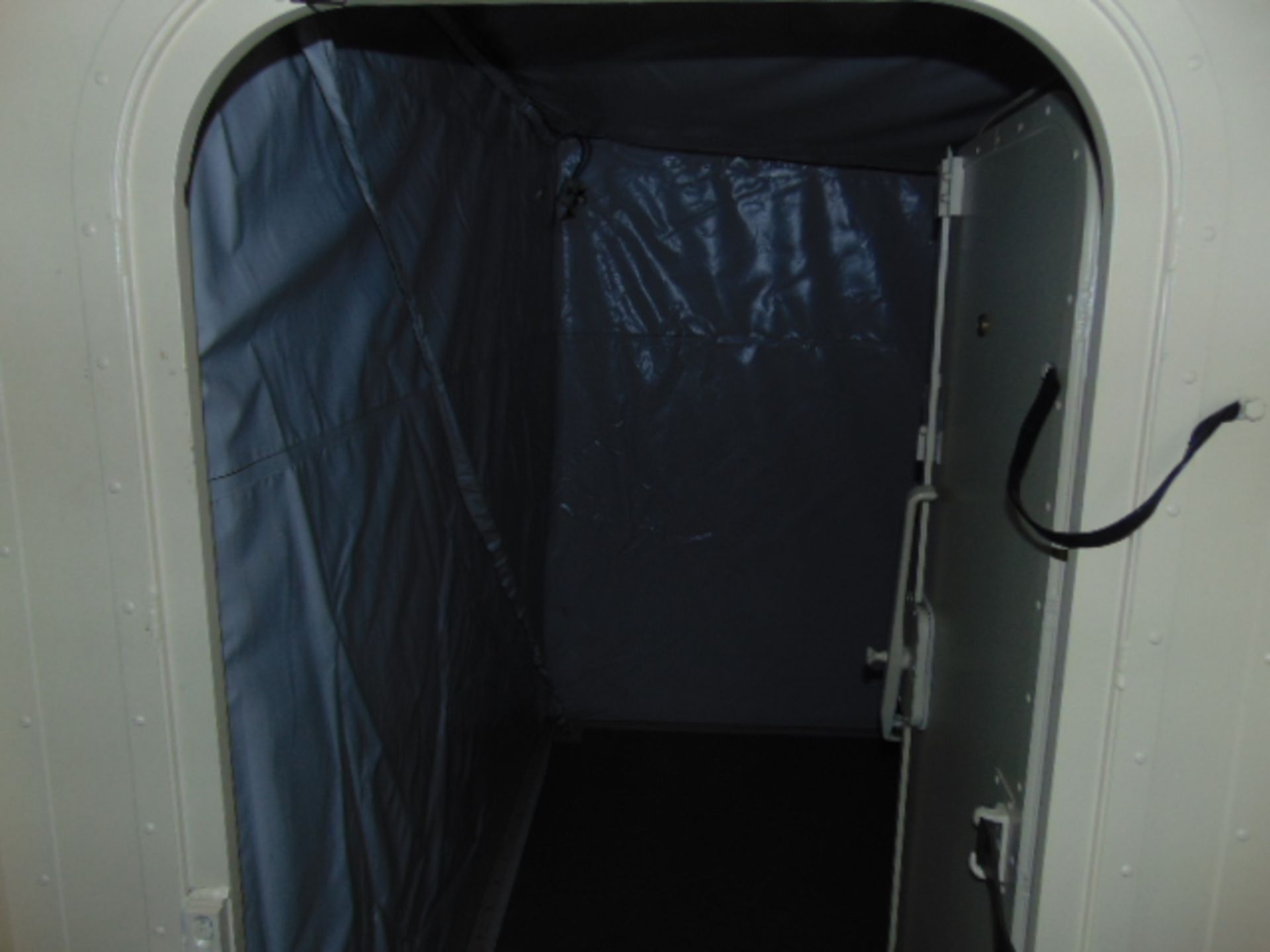 Demountable Workshop/Communications Cabin - Image 14 of 54