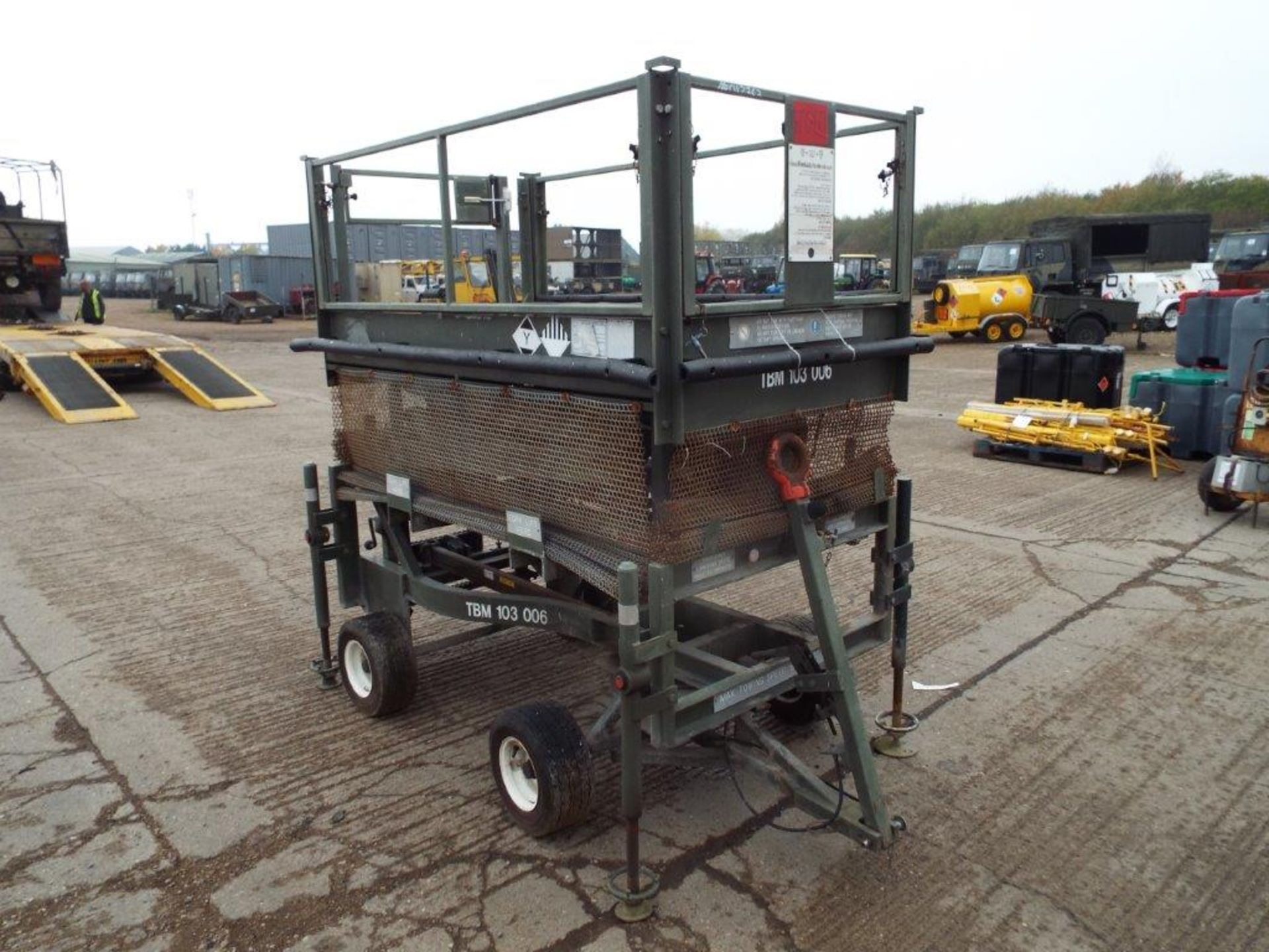 UK Lift 4m Mobile Hydraulic Work Platform