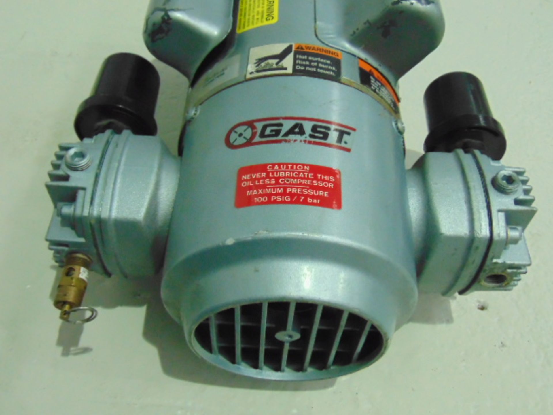 Gast M303X Compressor - Image 2 of 6
