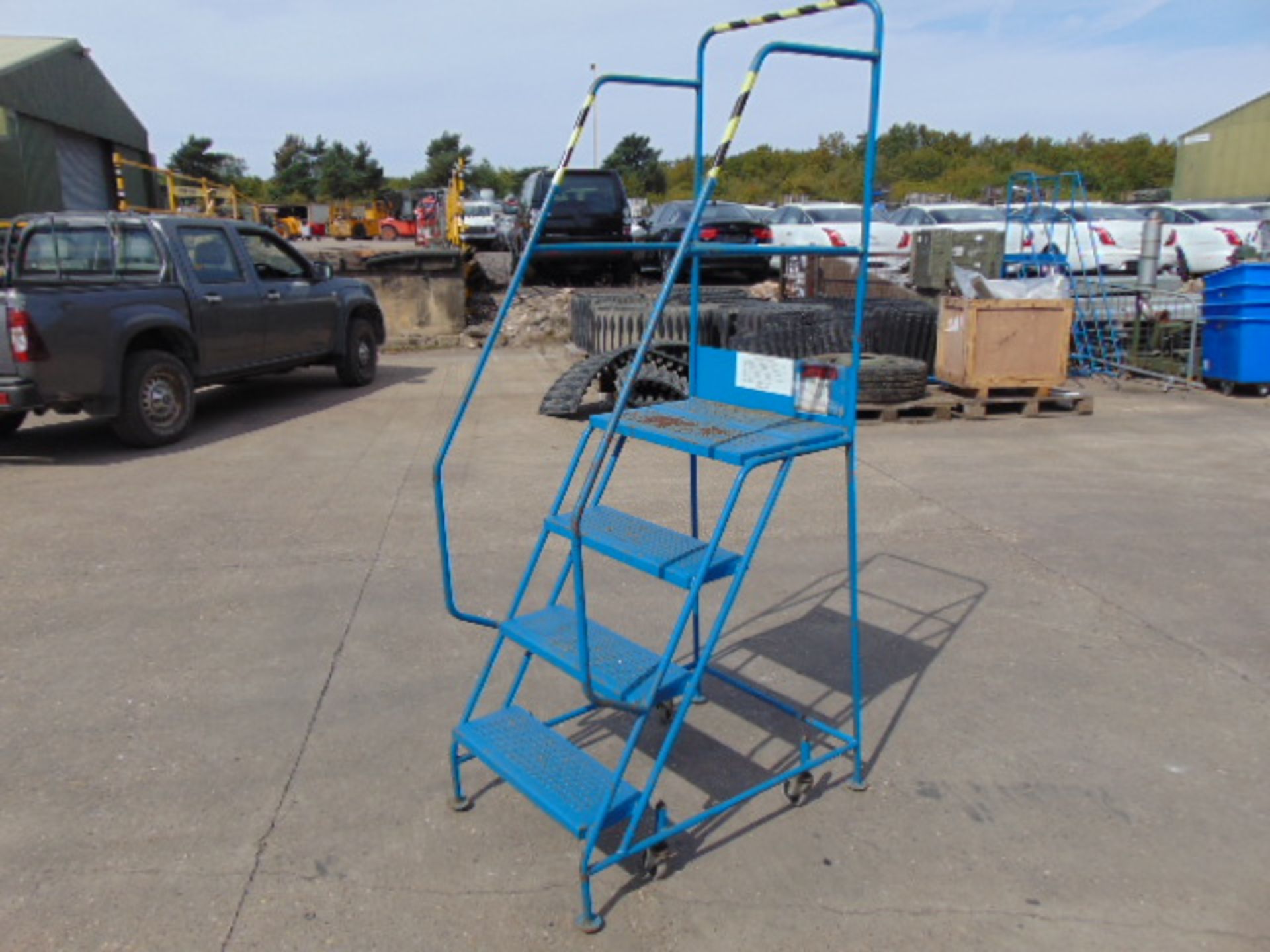 Klime-Ezee 4-Step mobile Warehouse Ladder - Image 3 of 8