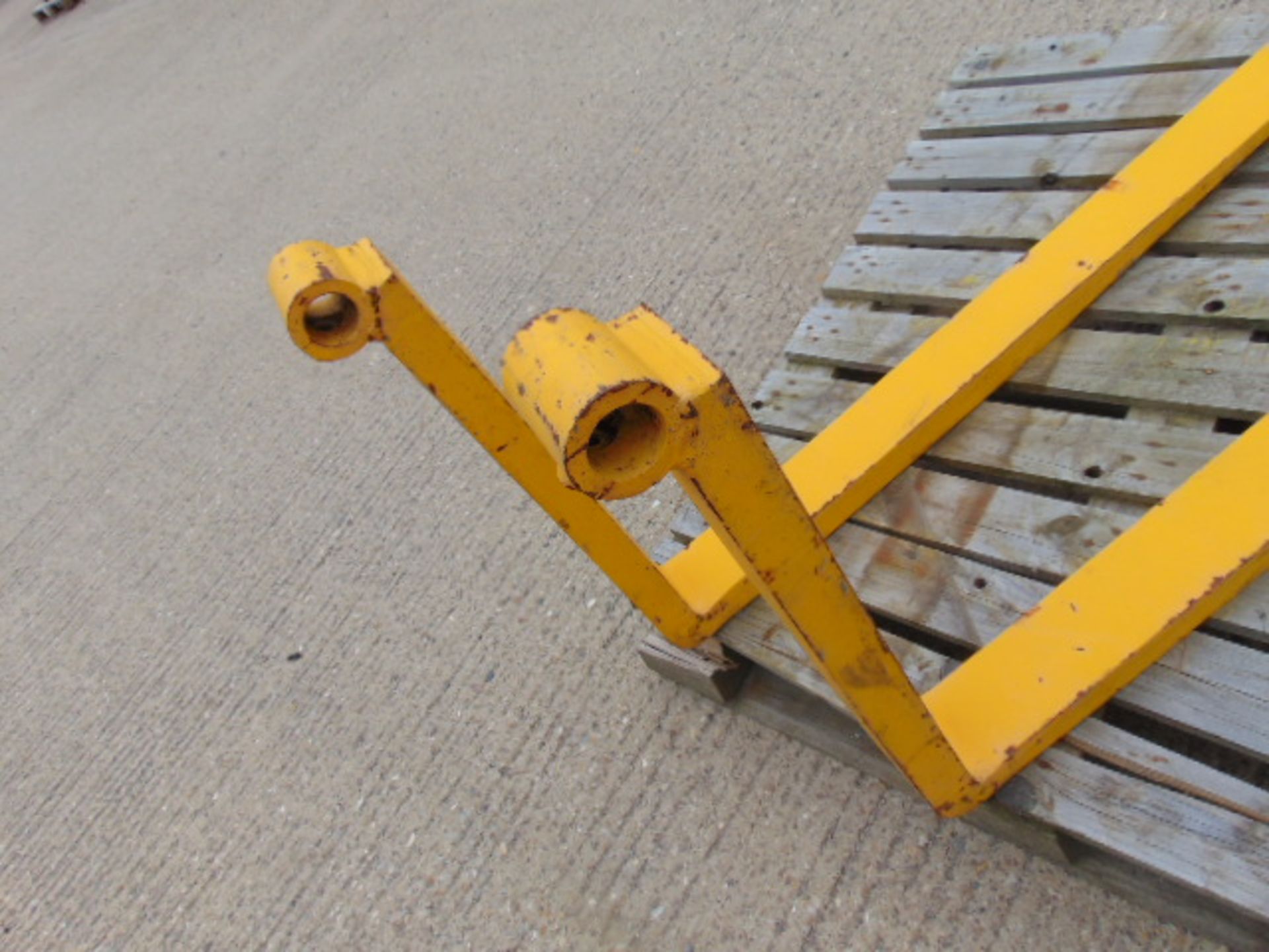 2 x 1.2m Forklift Tines - Image 3 of 5