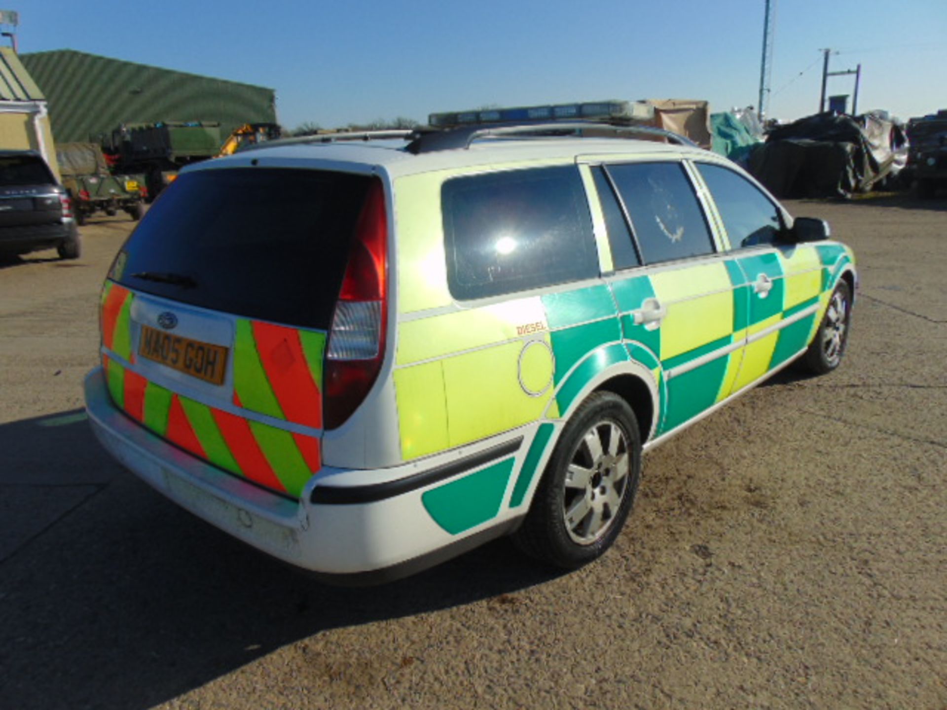 Ford Mondeo 2.0 Turbo diesel ambulance - Image 8 of 14