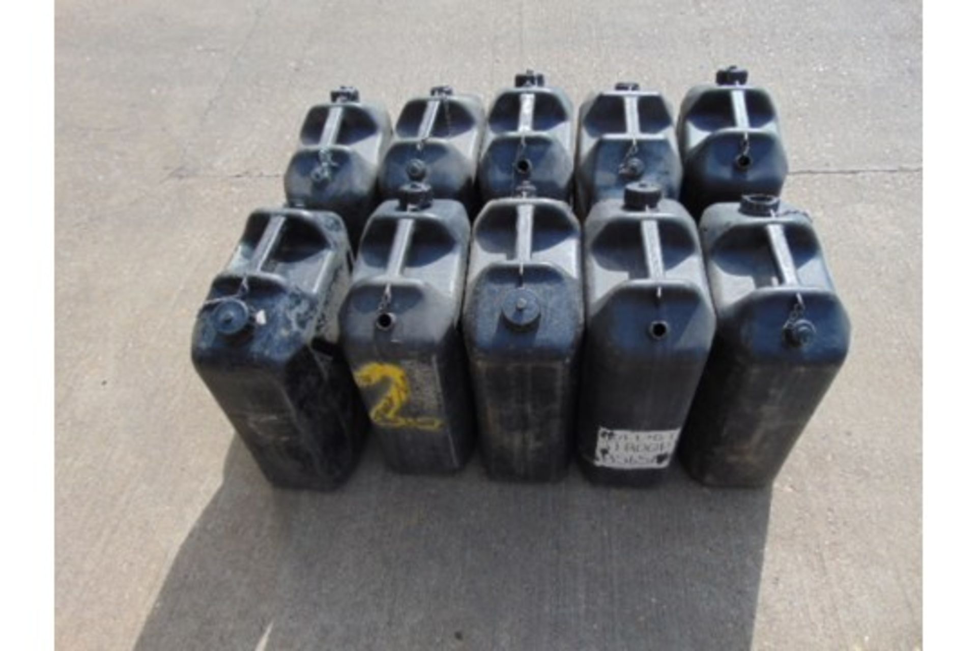 10 x Issued Water Containers - Bild 5 aus 5