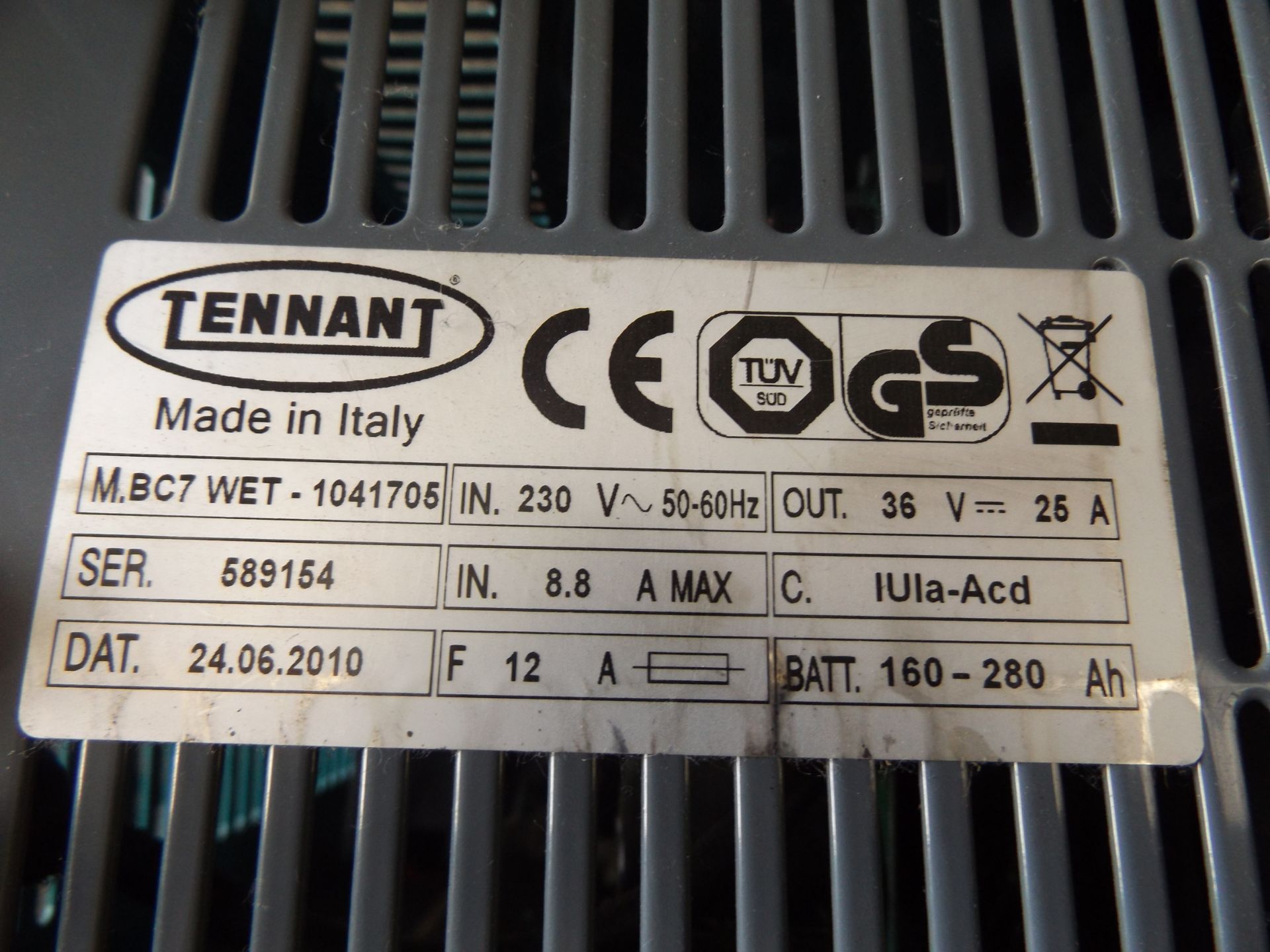 Tennant High Frequency Smart Battery Charger - Image 7 of 8