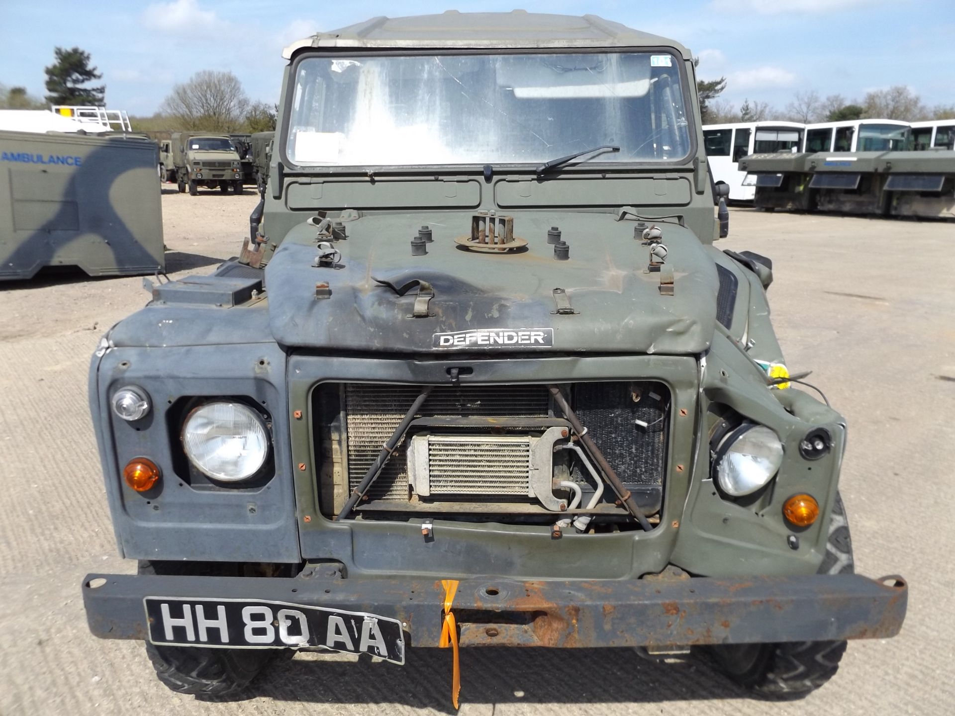 Land Rover Wolf 110 Soft Top suitable for spares or repairs - Bild 2 aus 16