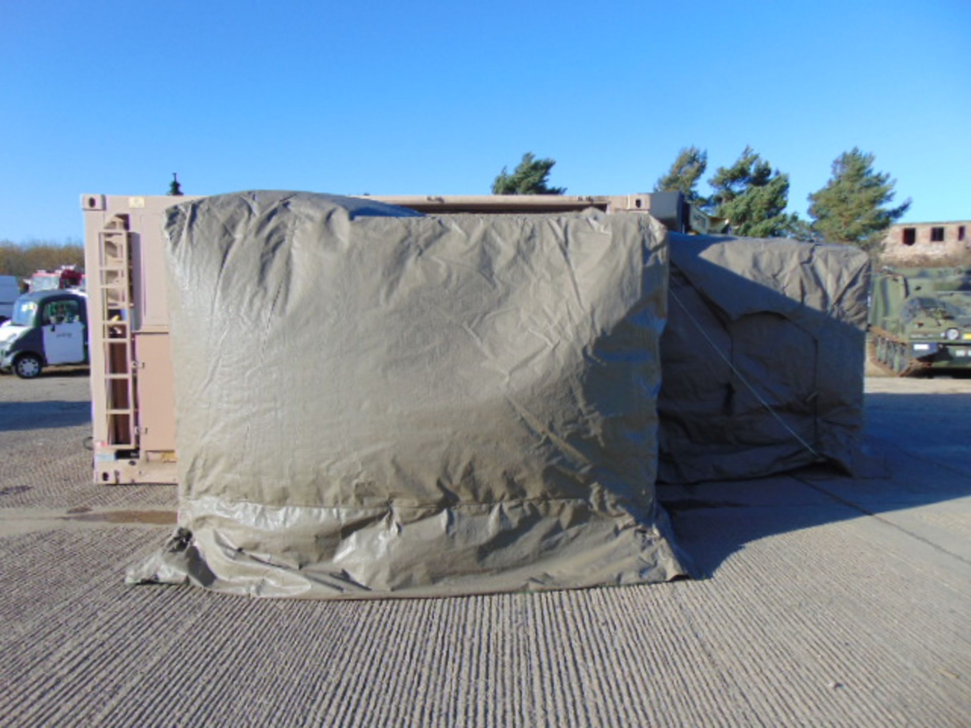 Containerised Insys Ltd Integrated Biological Detection/Decontamination System (IBDS) - Image 10 of 57