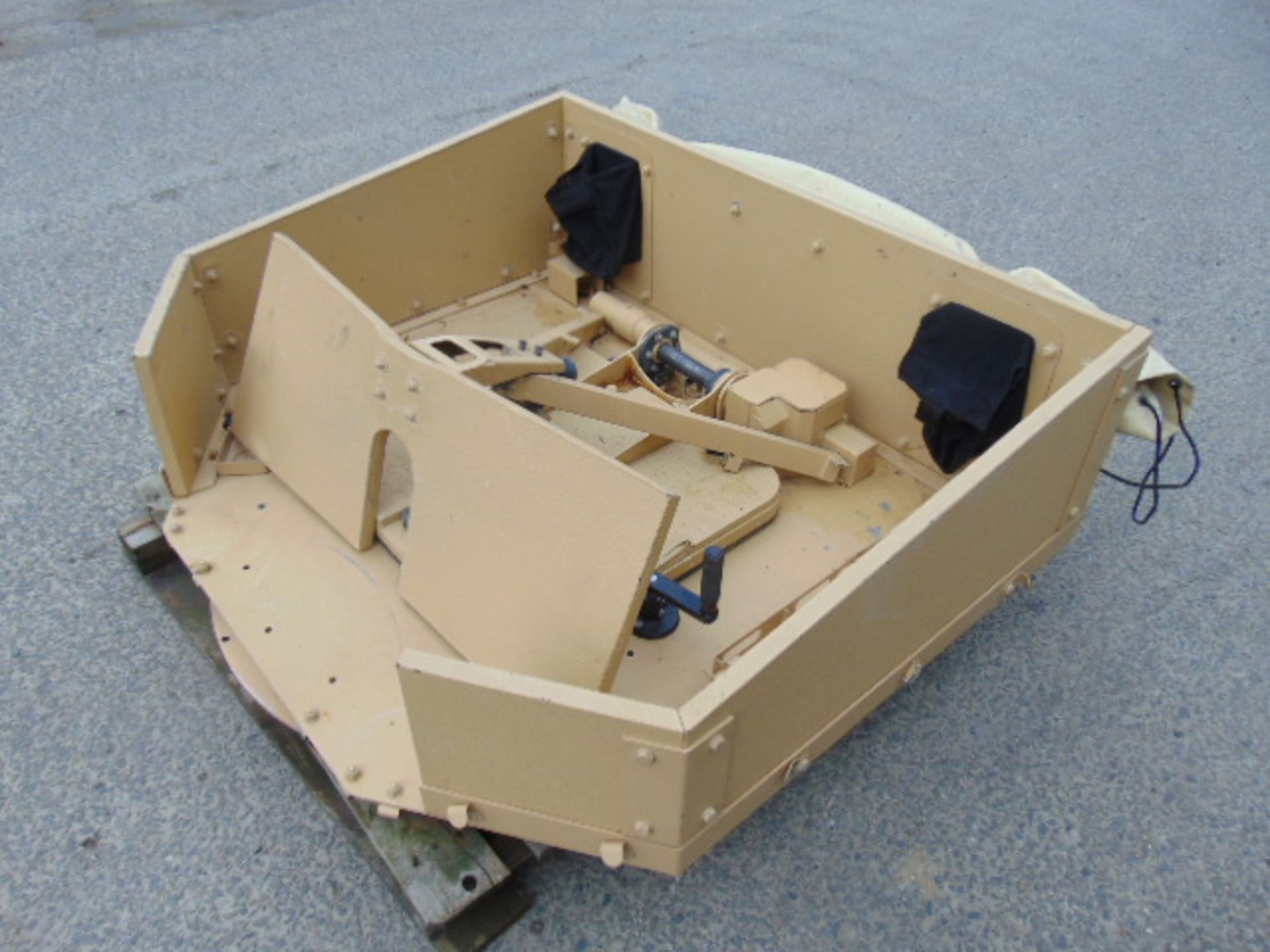 Armoured Vehicle Weapon Turret Assembly with Cover - Image 3 of 12