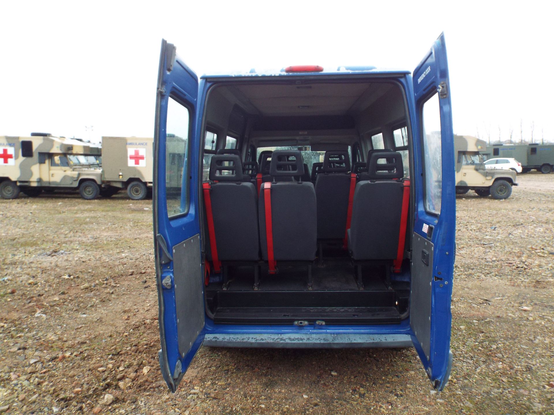 Citroen Relay 17 Seater Minibus - Image 15 of 17