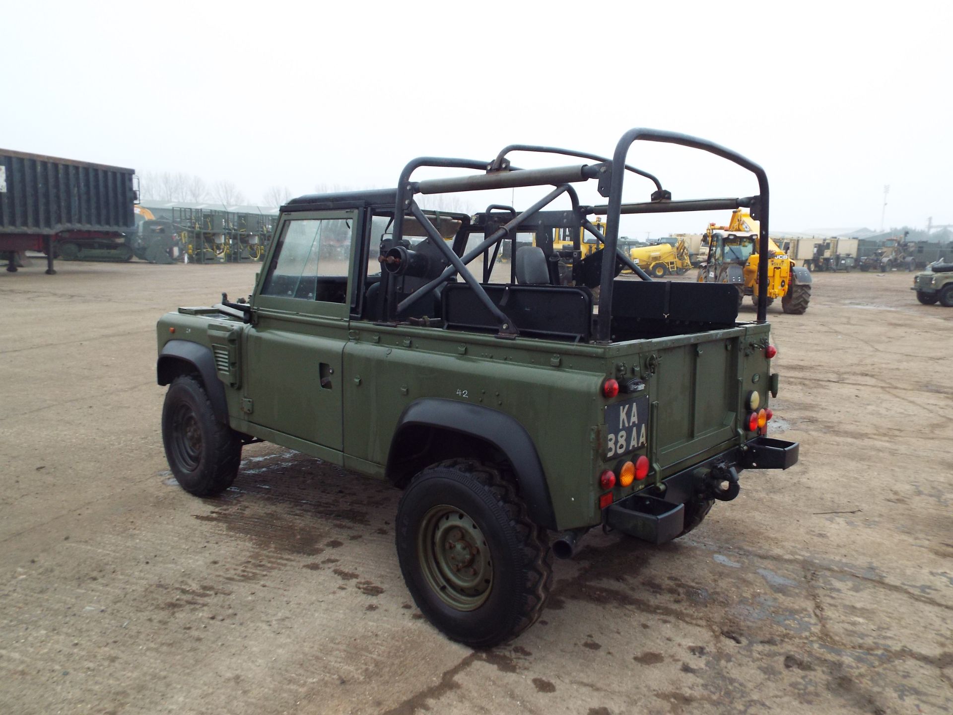 Military Specification Land Rover Wolf 90 Soft Top - Image 5 of 25