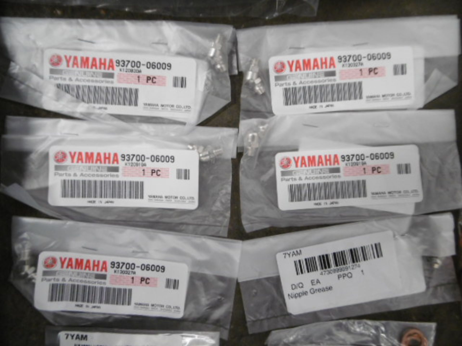 Mixed Stillage of Yamaha Grizzly Spares - Image 4 of 10