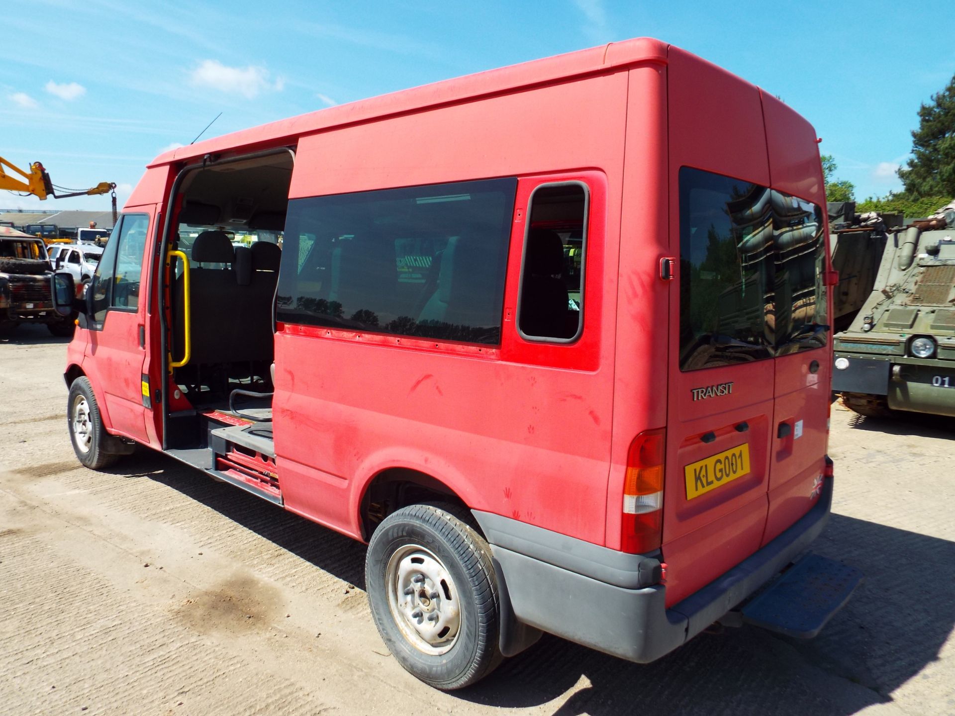 Ford Transit 12 Seat Minibus - Image 6 of 15