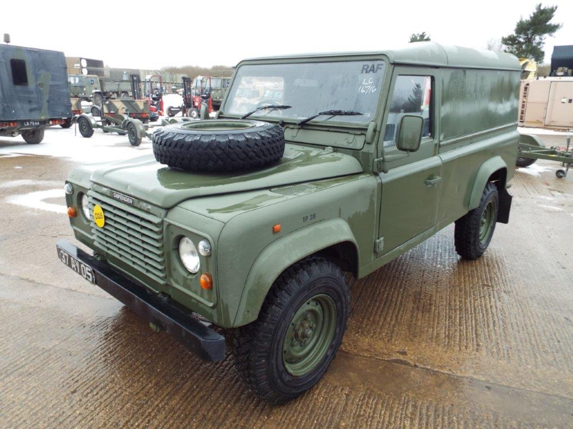 Land Rover Defender 110 300Tdi Hard Top - Image 3 of 23