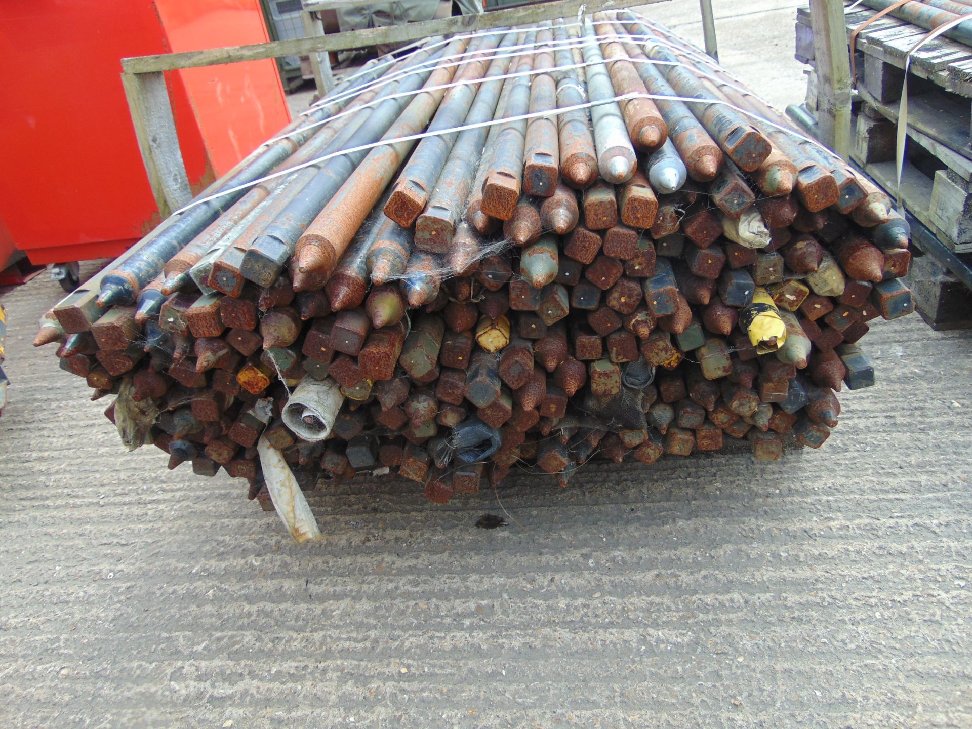 Approx 250 x Heavy Duty Crow Bars - Bild 2 aus 4