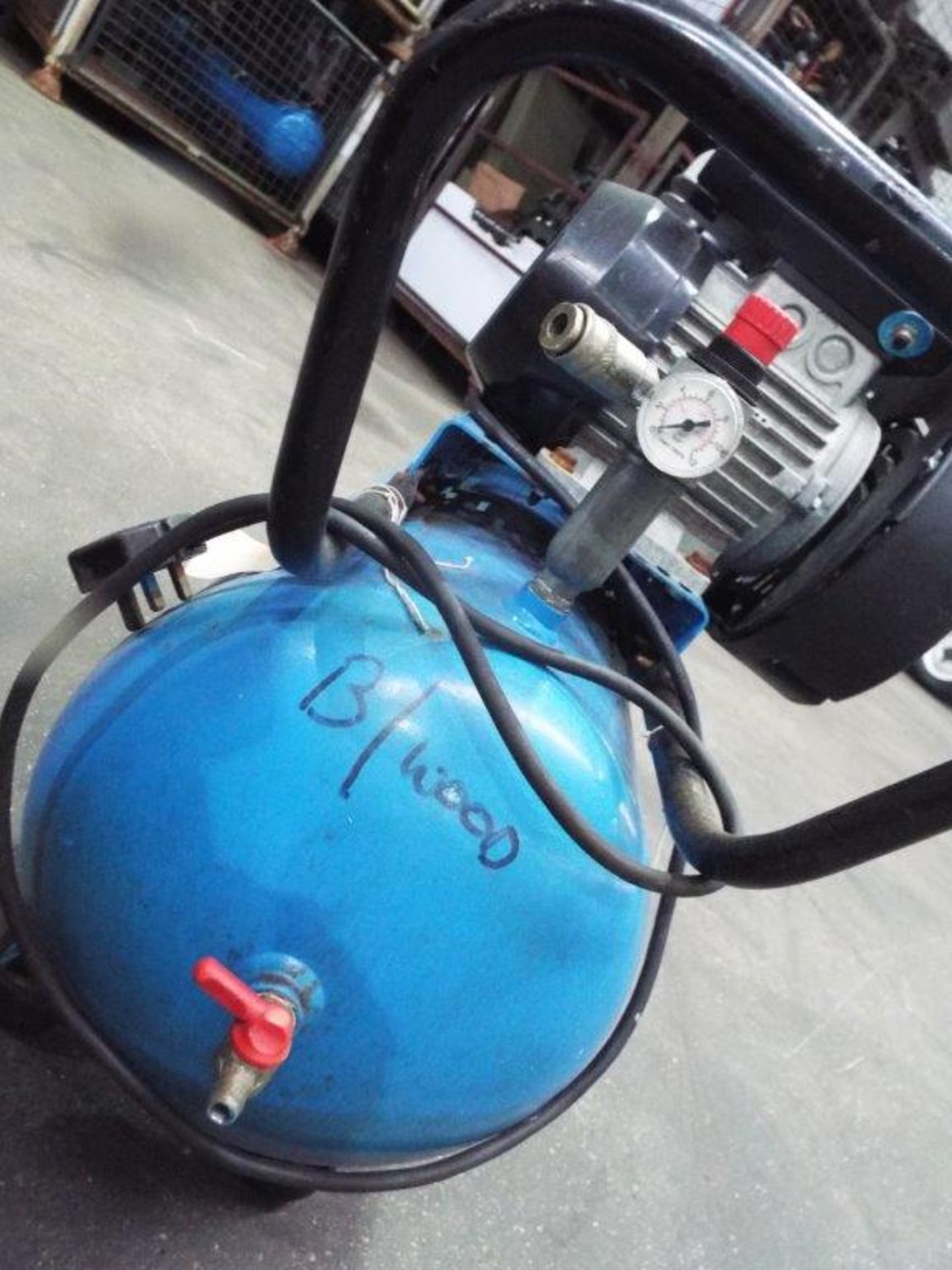 ABAC B 2800B-60 cm 3 V240 Kompex Mobile Air Compressor - Image 5 of 7