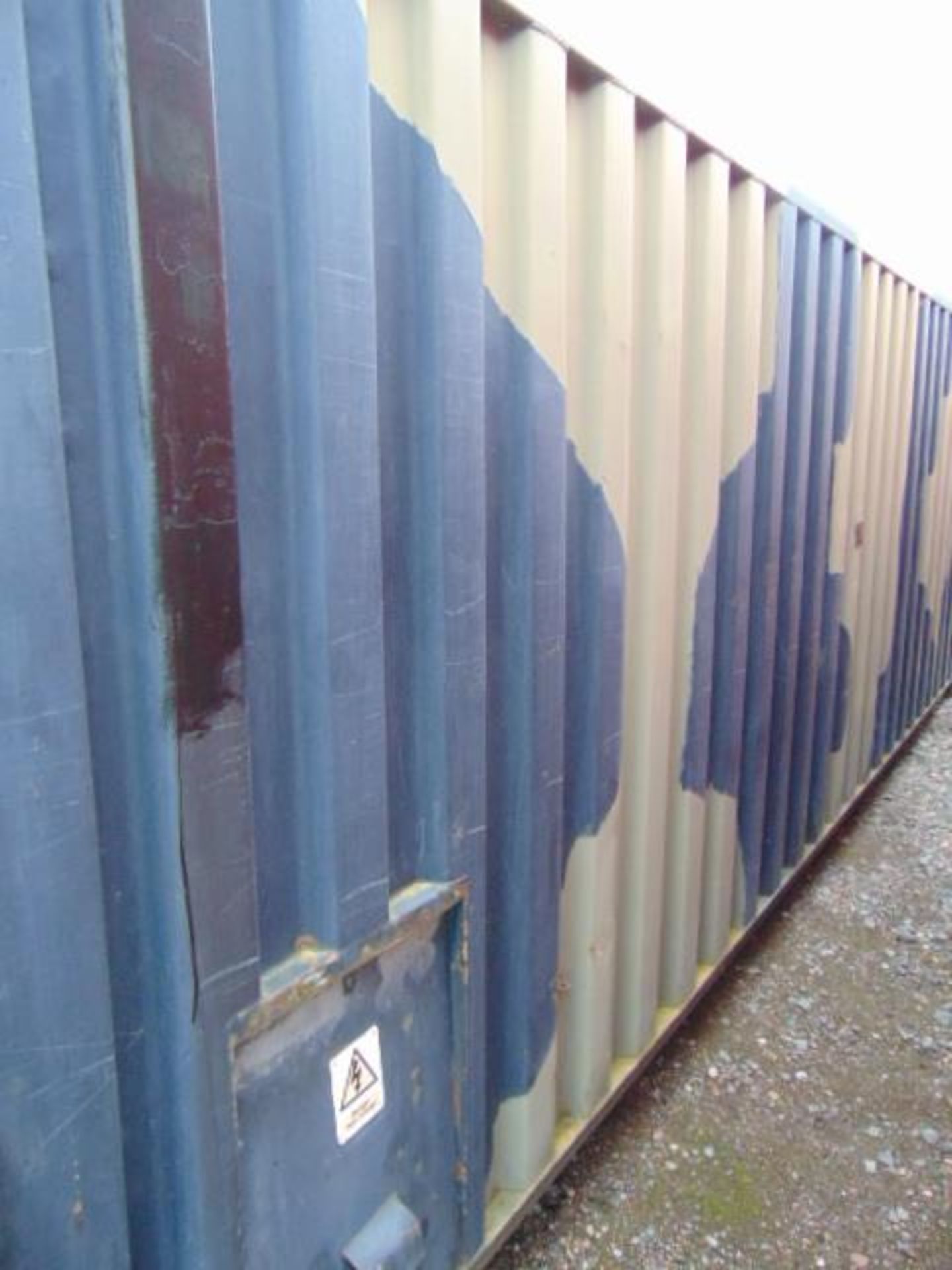 20ft ISO Shipping Container complete with fitted internal roller racking storage system - Image 3 of 13