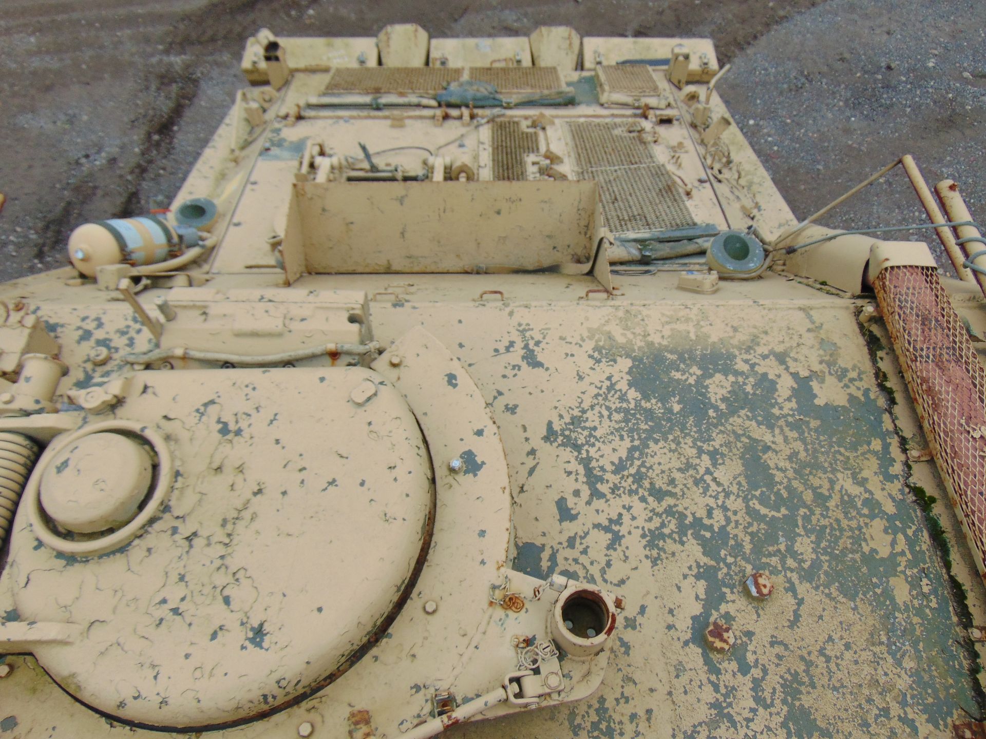 FV105 Sultan Armoured Personnel Carrier - Image 18 of 22