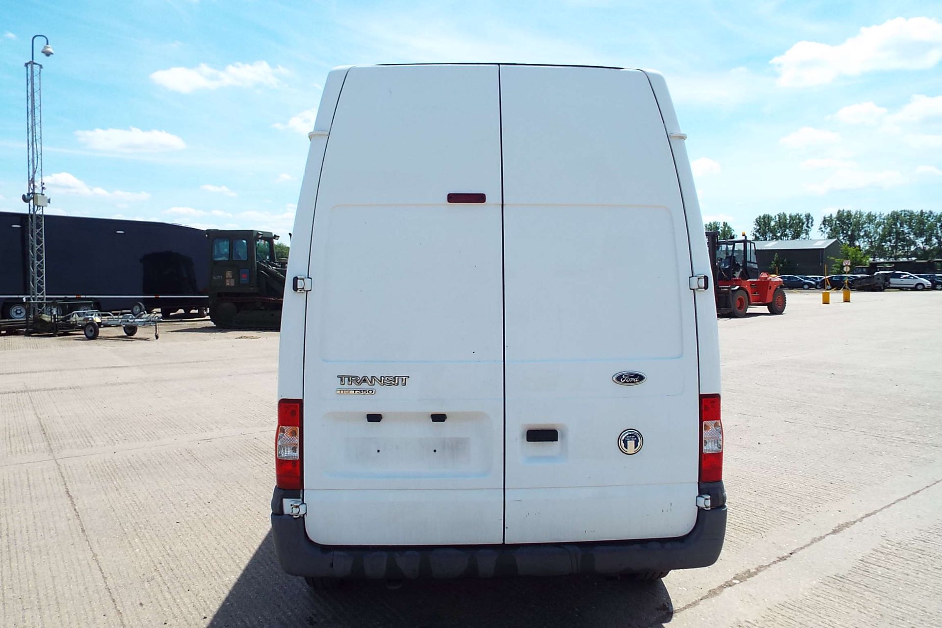 Ford Transit 115 T330 High Roof Panel Van - Bild 6 aus 18