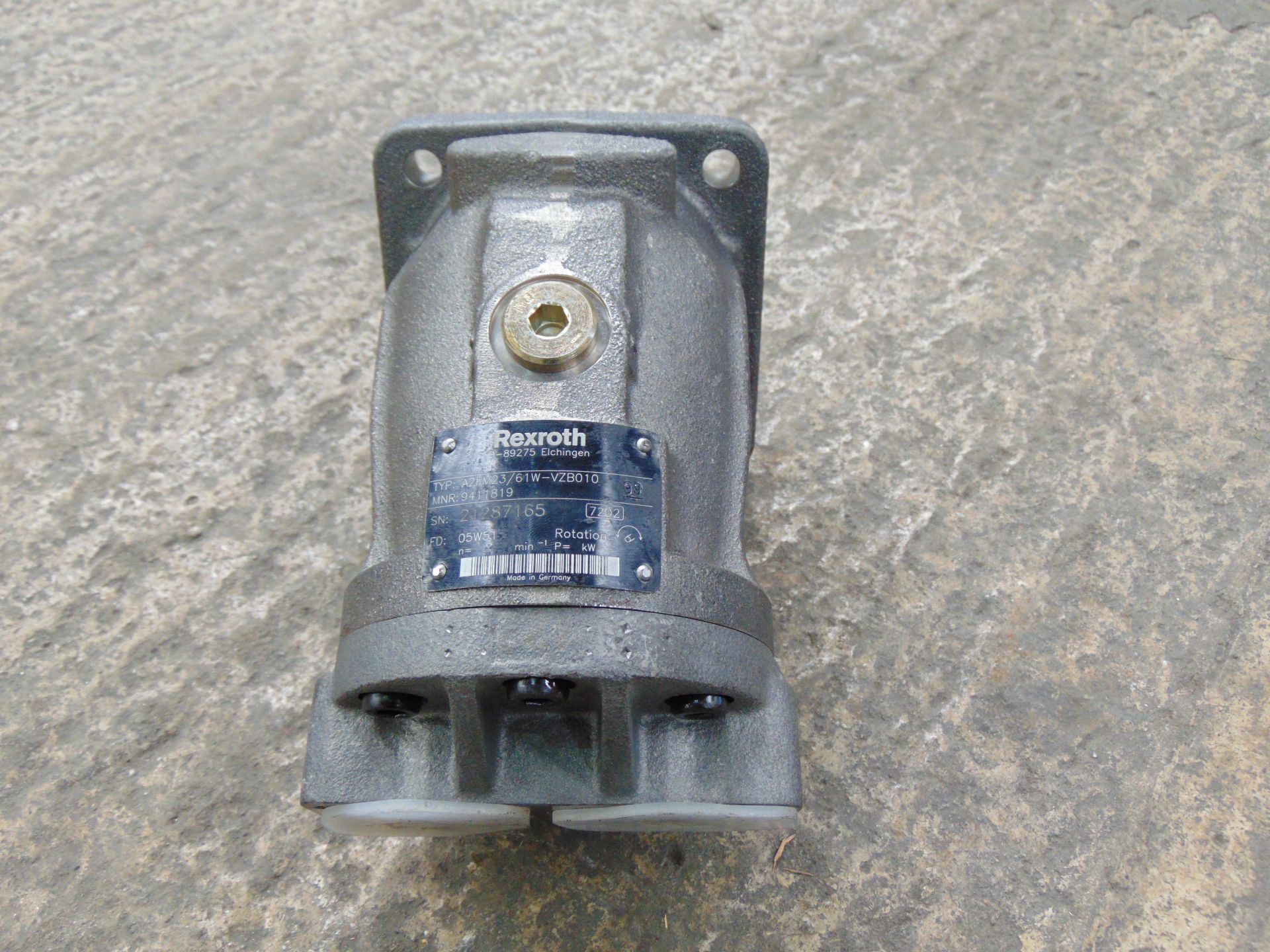 2 x Rexroth 40 degree Hydraulic Motors - Image 5 of 8