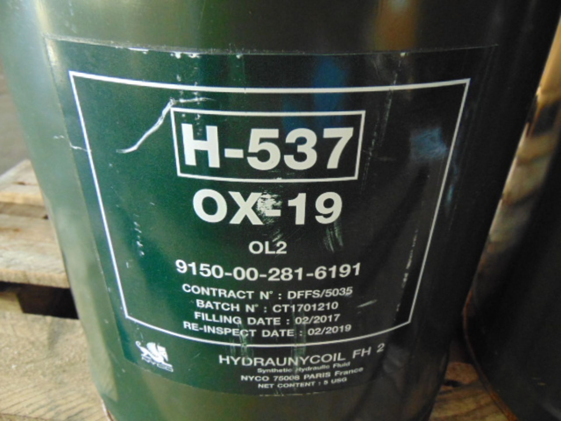 2 x Unissued 5USG Cans of H537 OX-19 Hydraunycoil Fire Resistant Hydraulic Fluid - Bild 4 aus 4