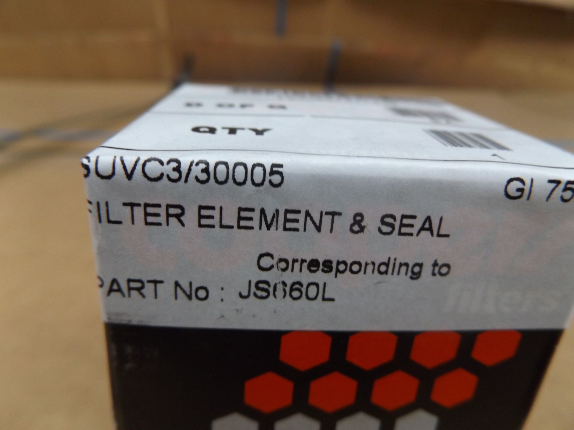 200 x Land Rover Fuel Filter Elements P/No JS660L - Image 7 of 8
