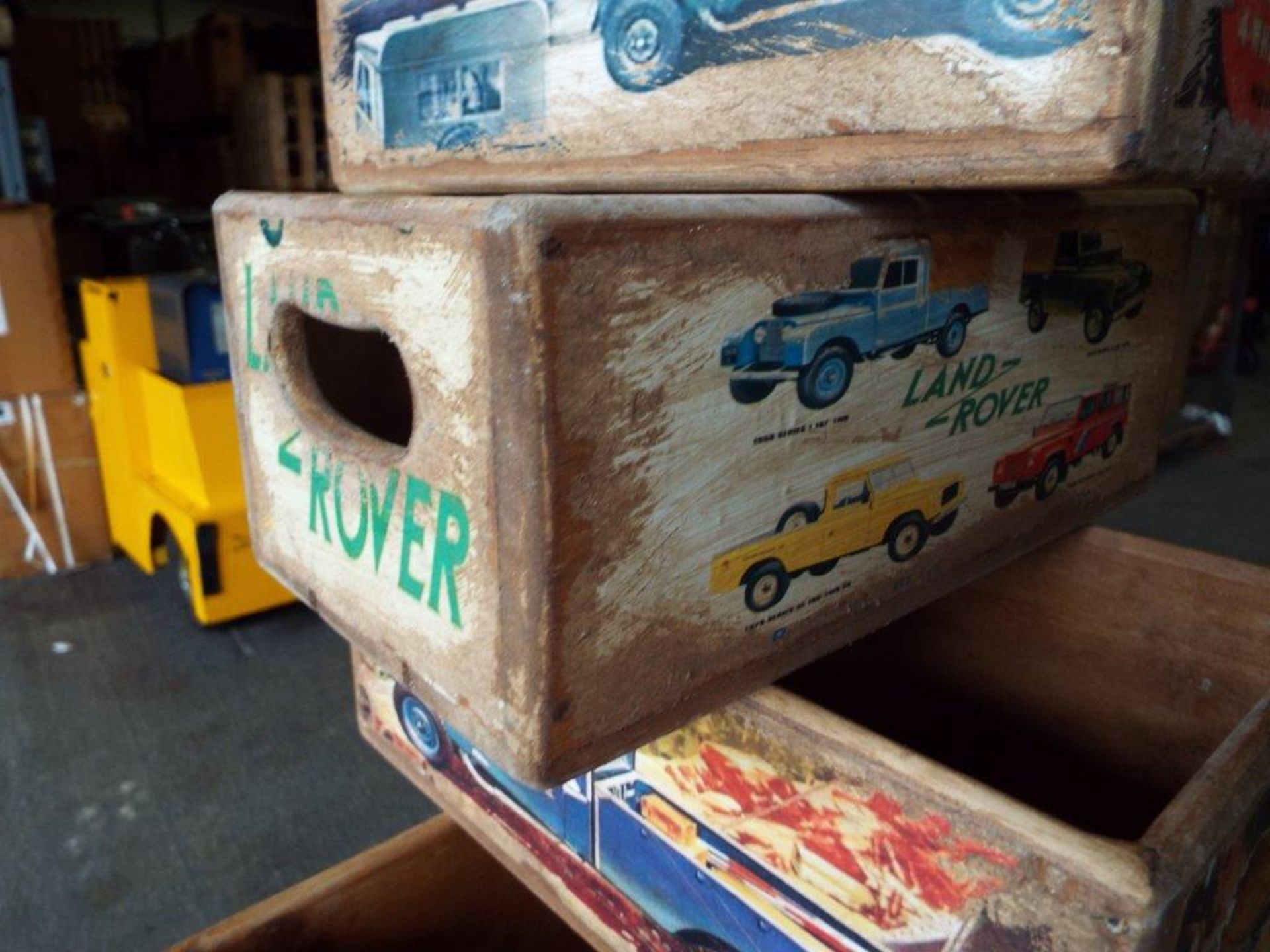 5 x Land Rover Wooden Display / Storage Boxes - Image 5 of 8