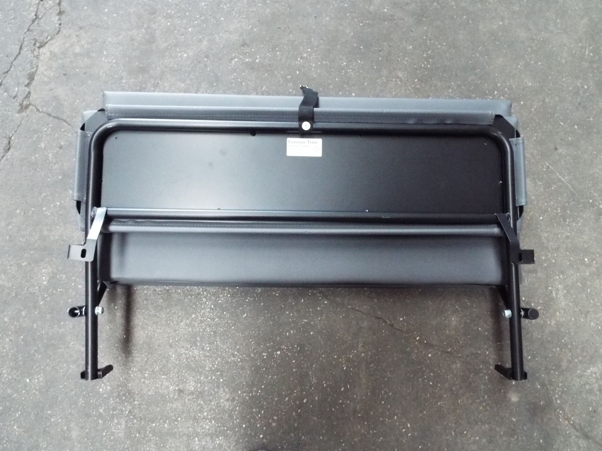 2 x Land Rover Defender Rear Bench Seats - Image 7 of 8