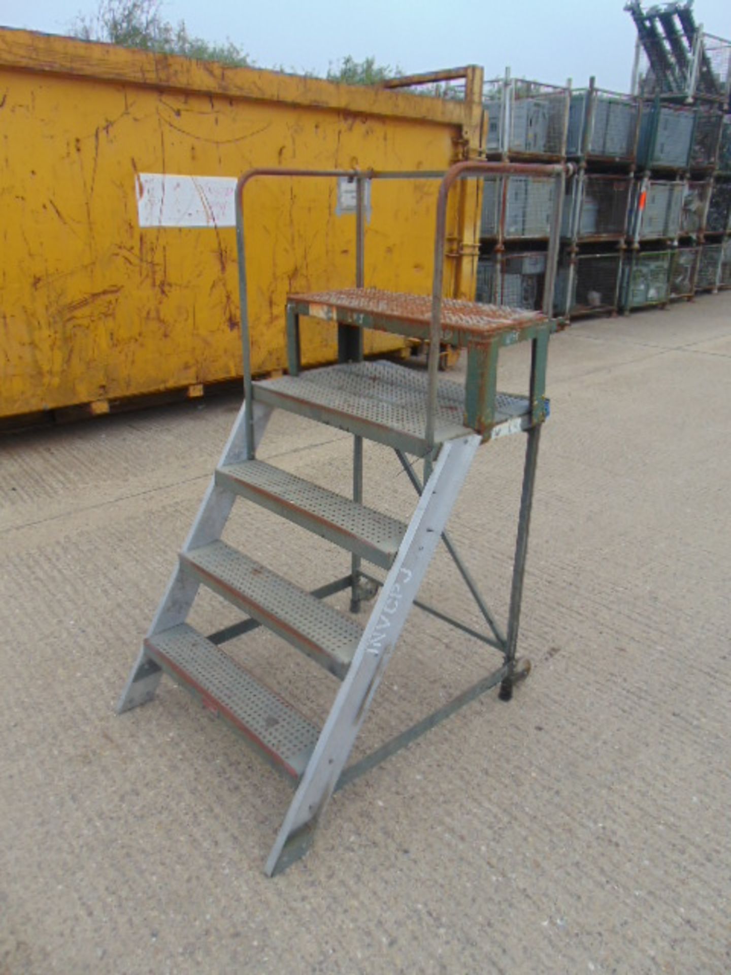 5-Step Mobile Warehouse Ladder