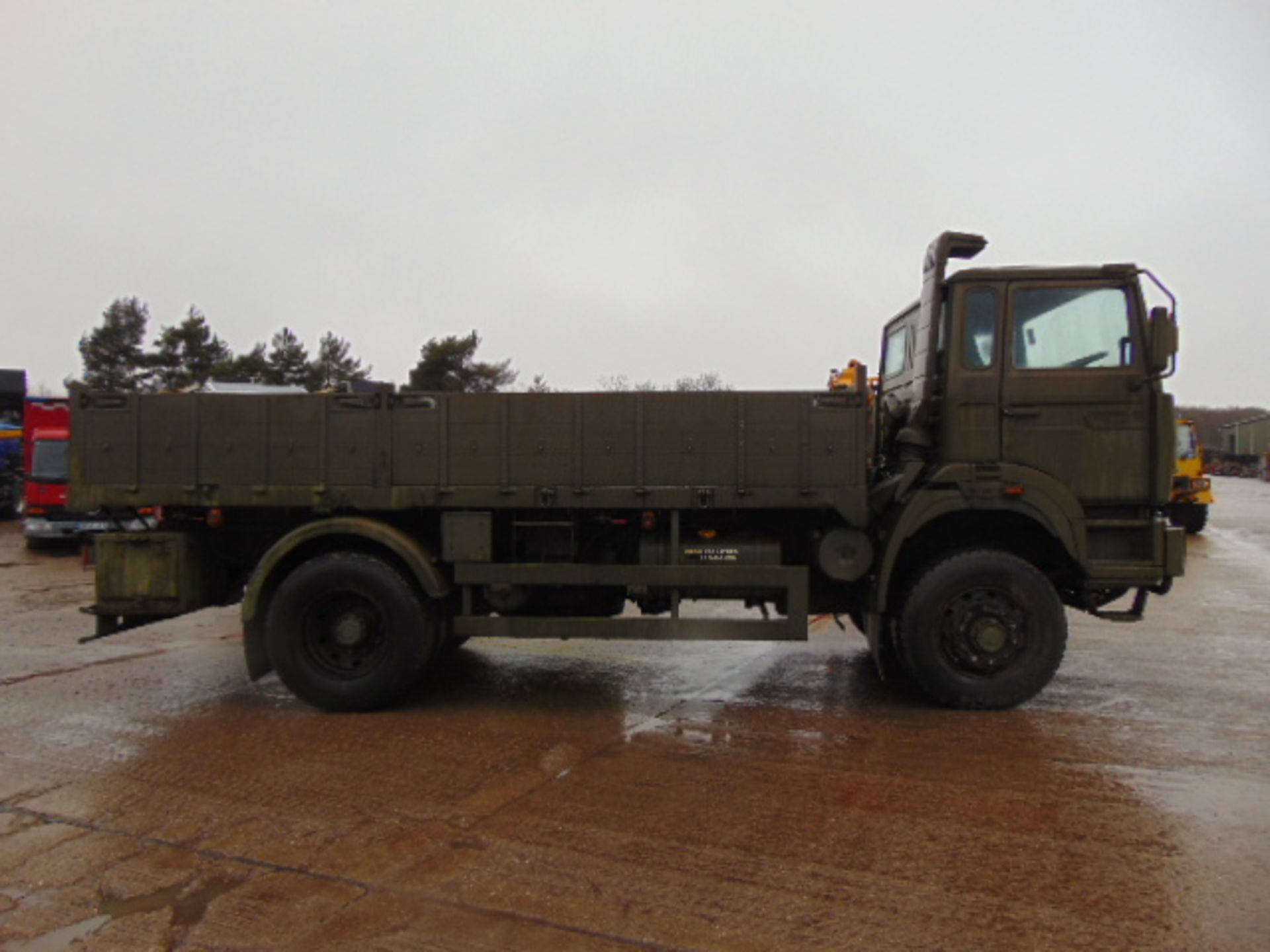 Renault G300 Maxter RHD 4x4 8T Cargo Truck with Fitted Winch - Image 8 of 17