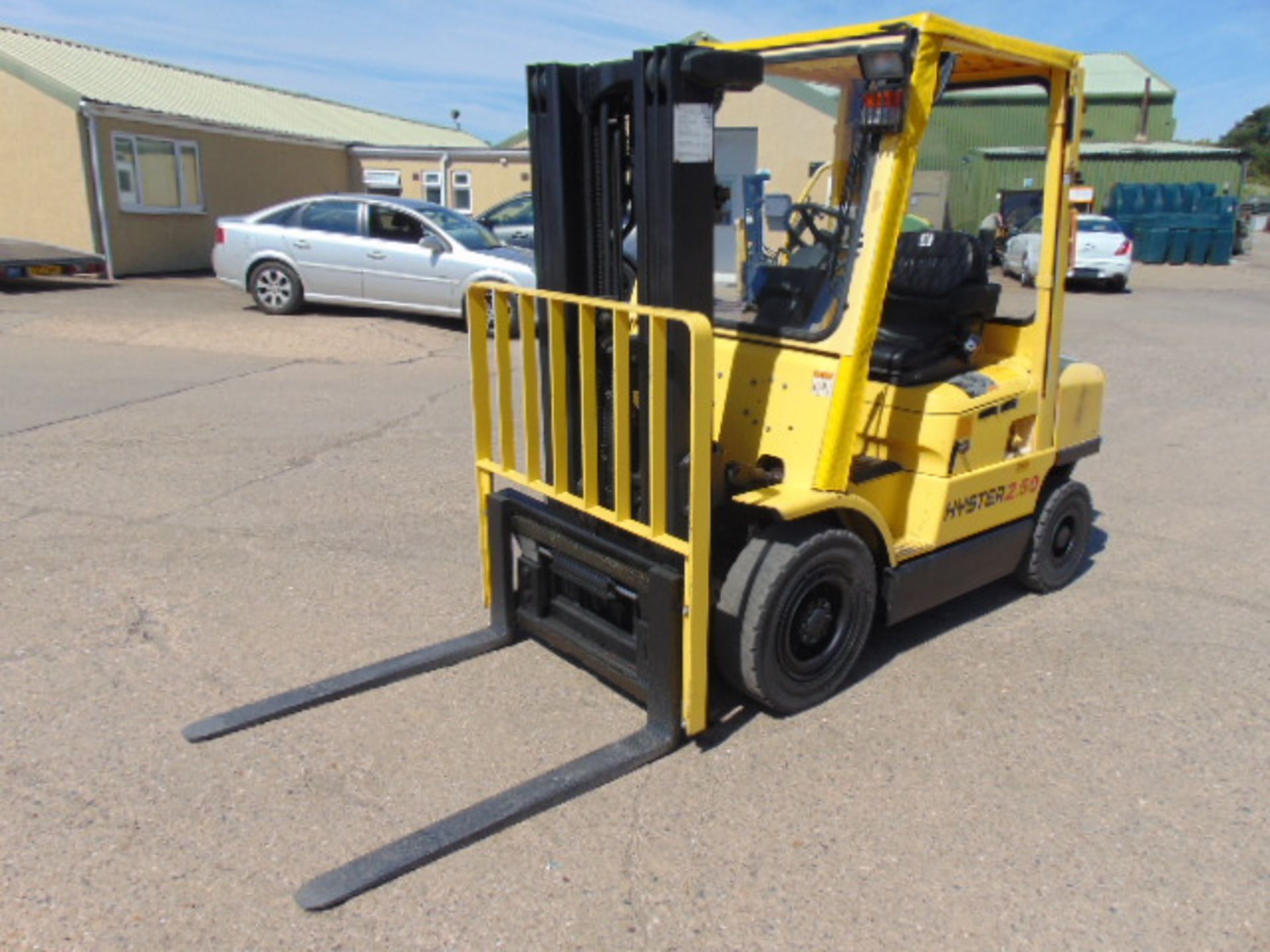 Hyster 2.50 Class C, Zone 2 Protected Diesel Forklift ONLY 763.4 hours!! - Image 4 of 29